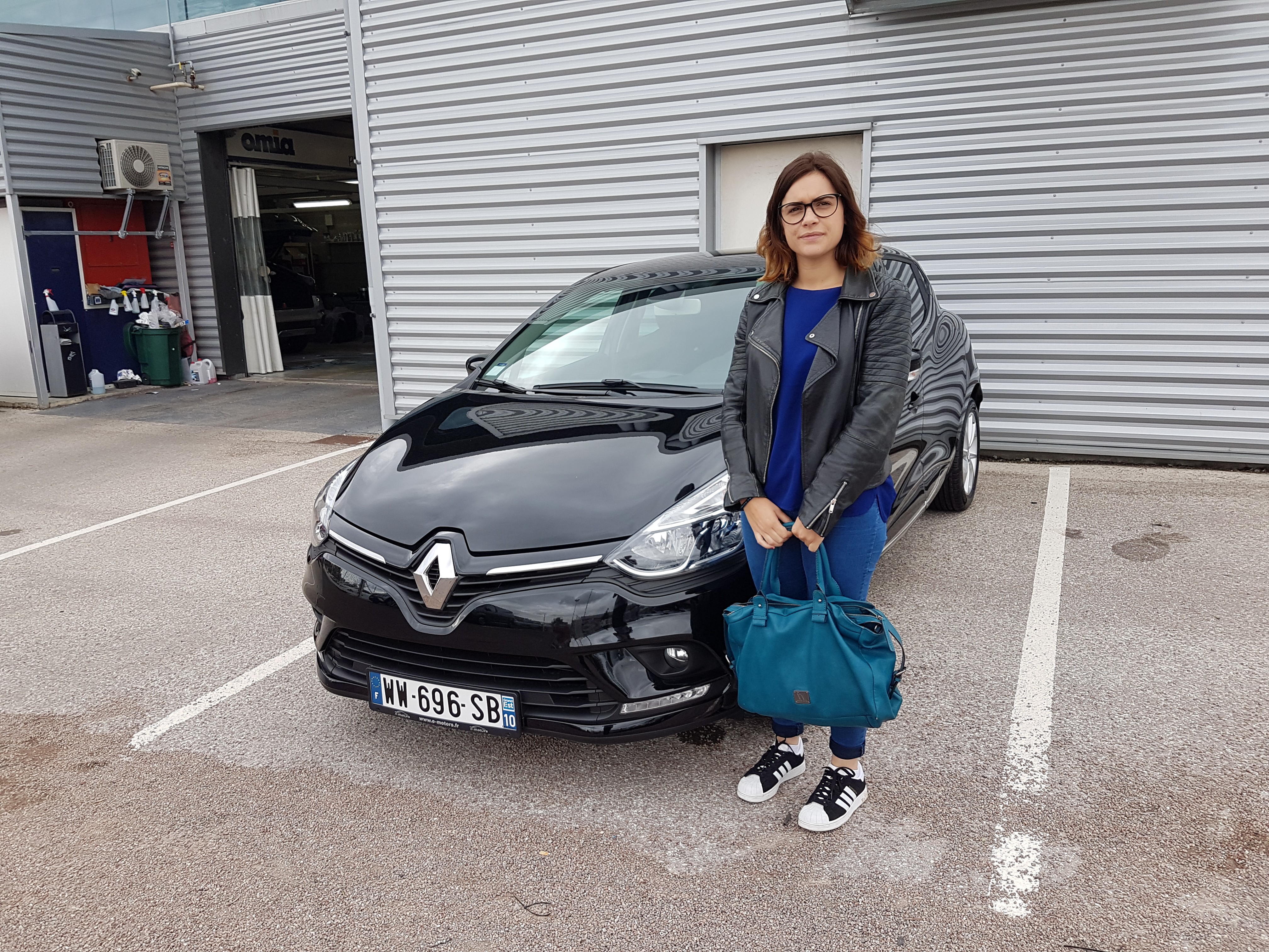 Avis-mandataire-auto-Emotors-Renault-Clio-Limited-dci-90-energy.