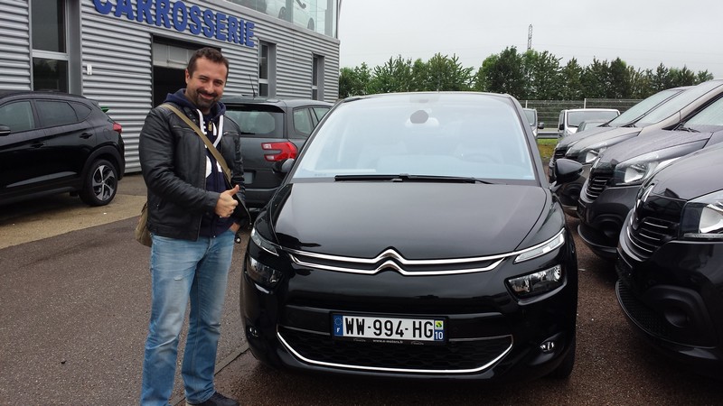 Avis-mandataire-auto-Emotors-Citroen-C4-picasso-Exclusive-thp-165-s-s-eat6.