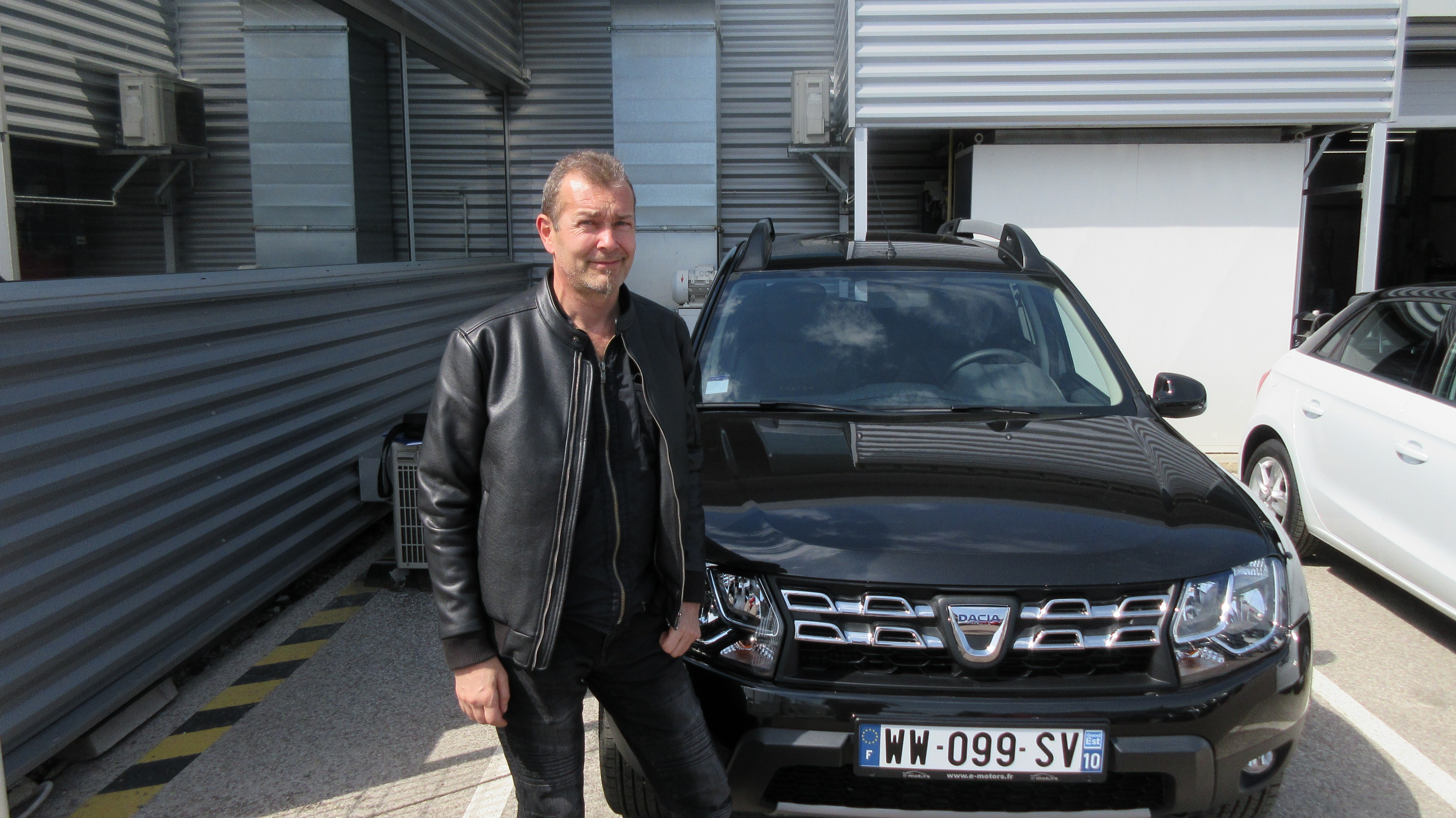 Avis-mandataire-auto-Emotors-Dacia-Duster-Explorer-tce-125-4x2.