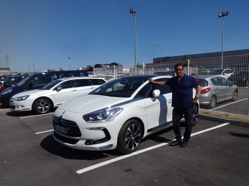 Avis-mandataire-auto-Emotors--Citroen-ds5-so-chic-hdi-160-automatique-.