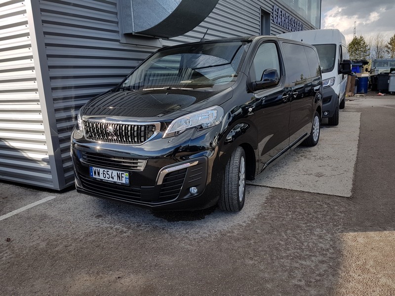 Avis-mandataire-auto-Emotors-Peugeot-Traveller-Standard-1-6-bluehdi-115ch-s-s-bvm6-active-8-places.