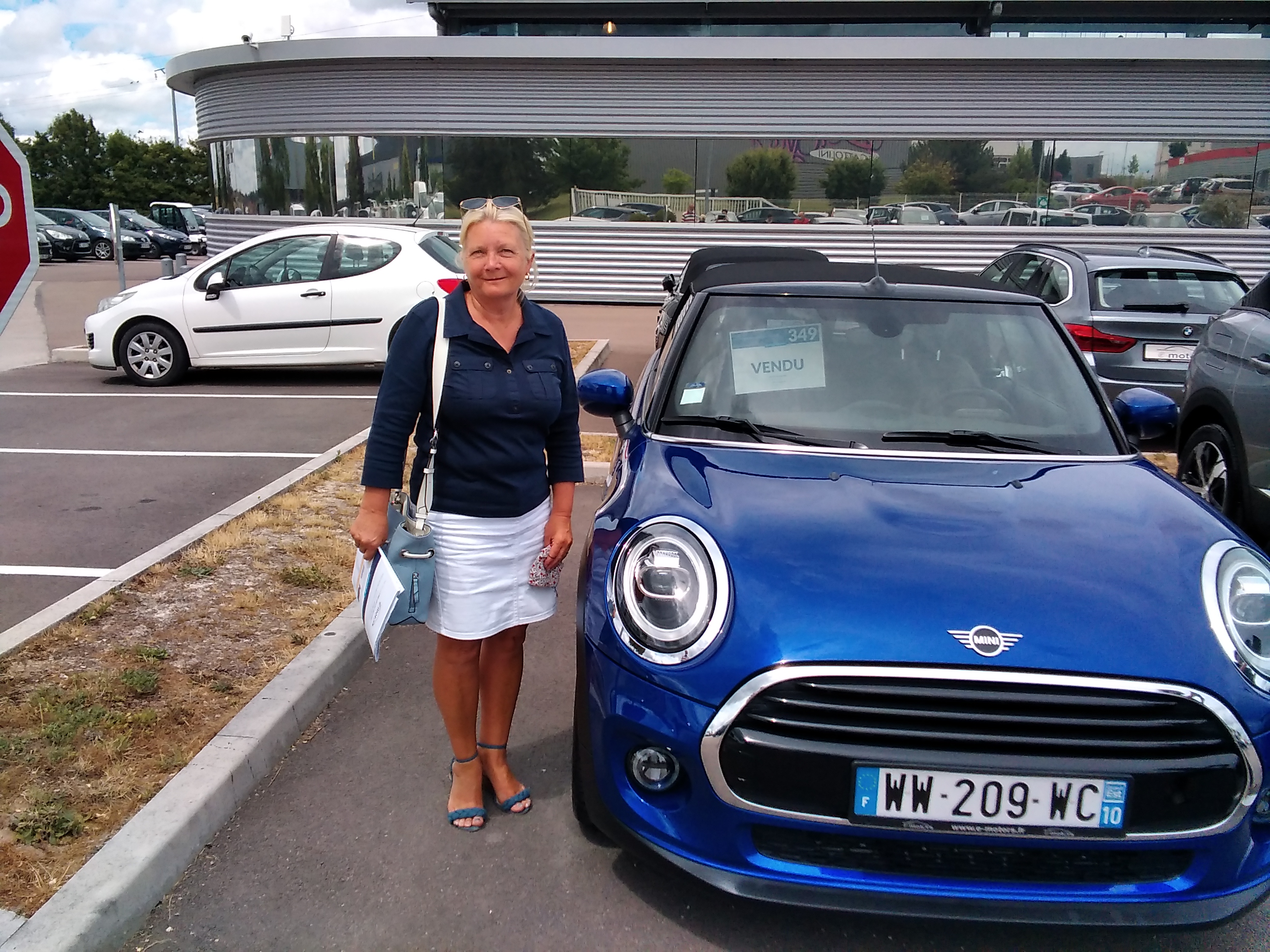 Avis-mandataire-auto-Emotors-Mini-Mini-cabriolet-f57-Mini-cabriolet-cooper-136-ch-bva7.