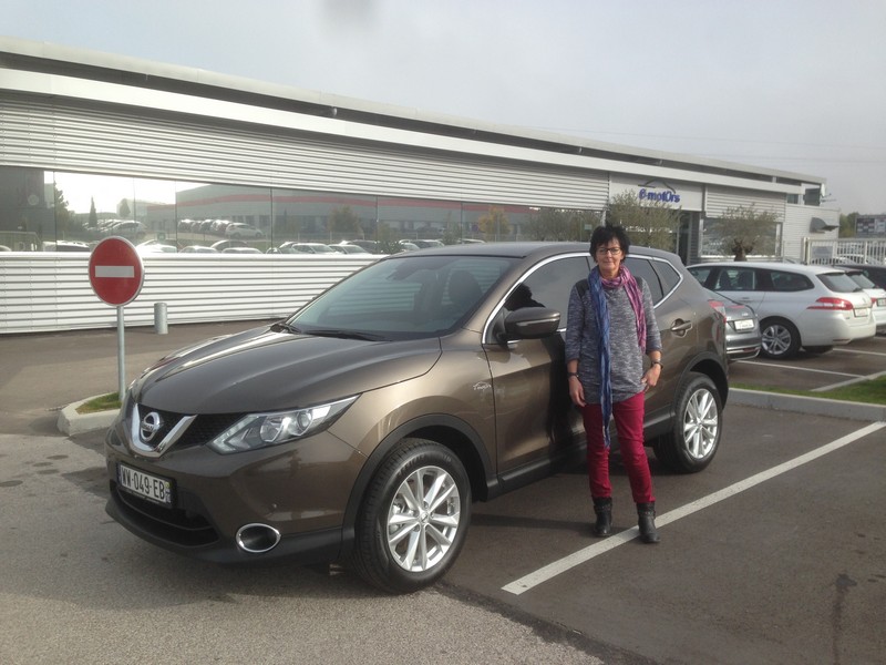 Avis-mandataire-auto-Emotors--Nissan-qashqai-nissan-connect-dci-110-4x2-plus-safety-shield-.