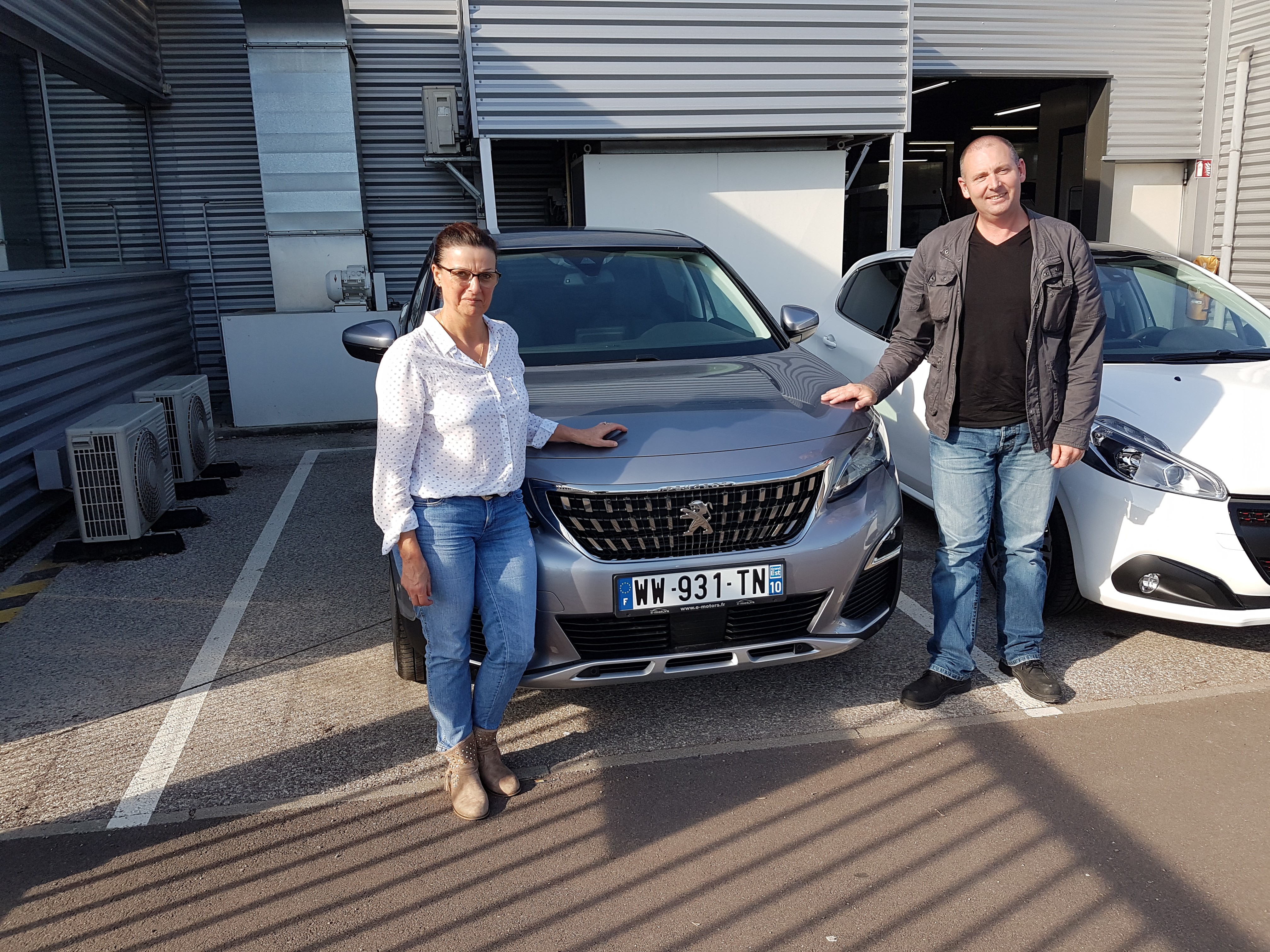 Avis-mandataire-auto-Emotors-Peugeot-3008-Allure-bluehdi-120-s-s.