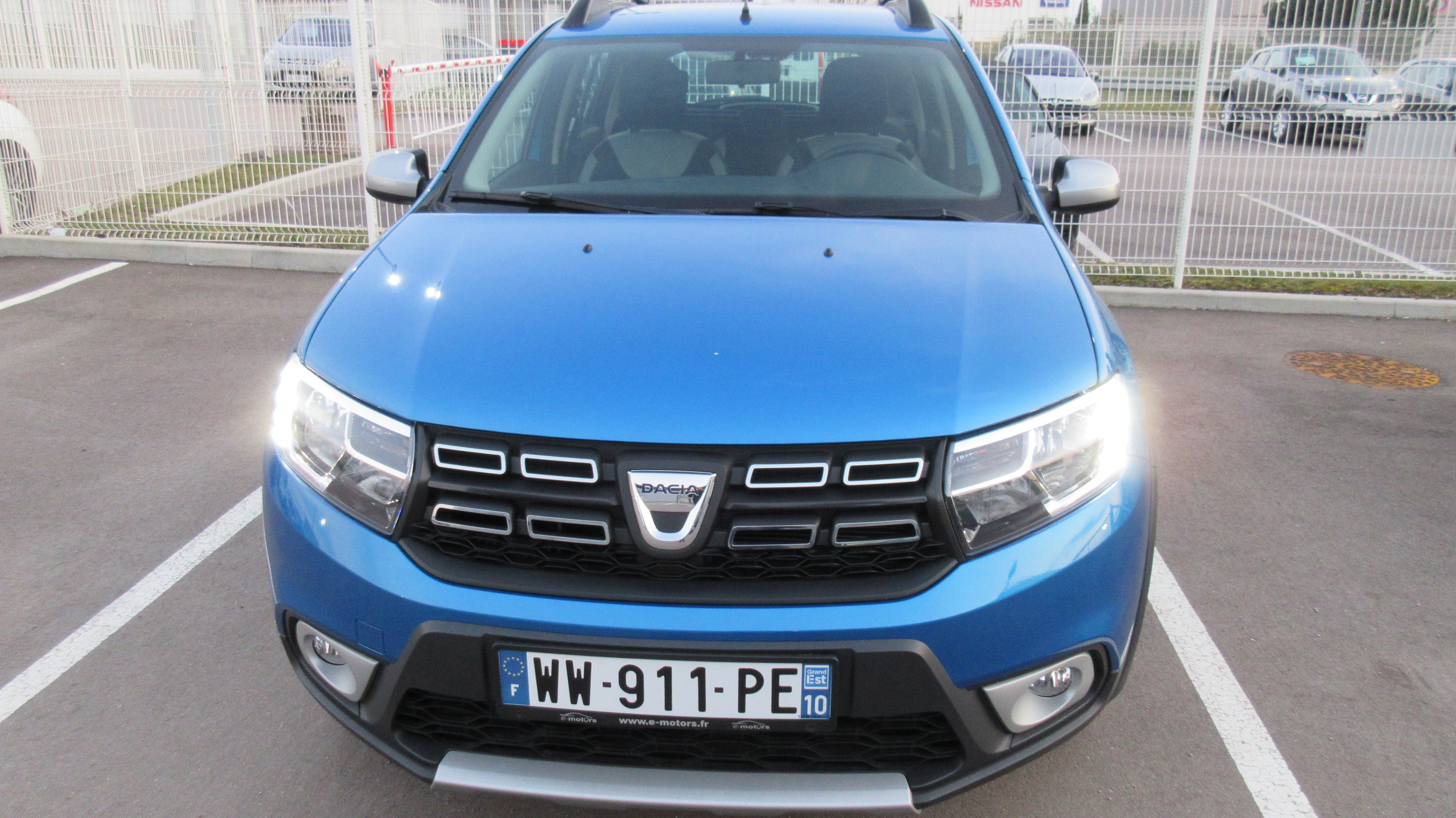 Avis-mandataire-auto-Emotors-Dacia-Sandero-Stepway-dci-90.