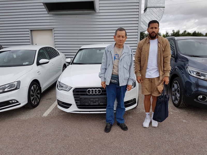 Avis-mandataire-auto-Emotors-Audi-A3-sportback-Ambiente-tdi-110-plus-parking-system.