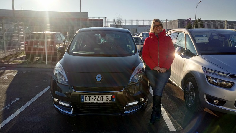 Avis-mandataire-auto-Emotors-Renault-Scenic-Iii-dynamique-dci-110-edc.