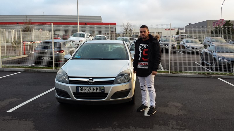 Avis-mandataire-auto-Emotors--Opel-astra-cdti-100-cosmo-.