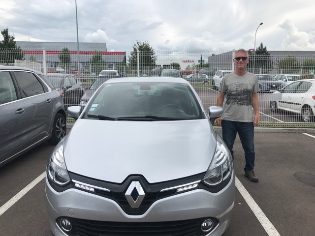 Avis-mandataire-auto-Emotors-Renault-Clio-Iv-intens-dci-90-edc-plus-cam-ra-plus-r-link.