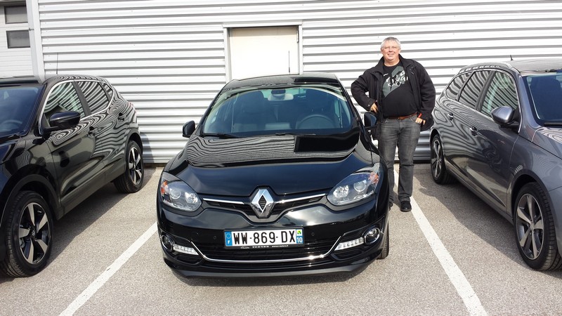Avis-mandataire-auto-Emotors--Renault-megane-iii-bose-tce-130-edc-.