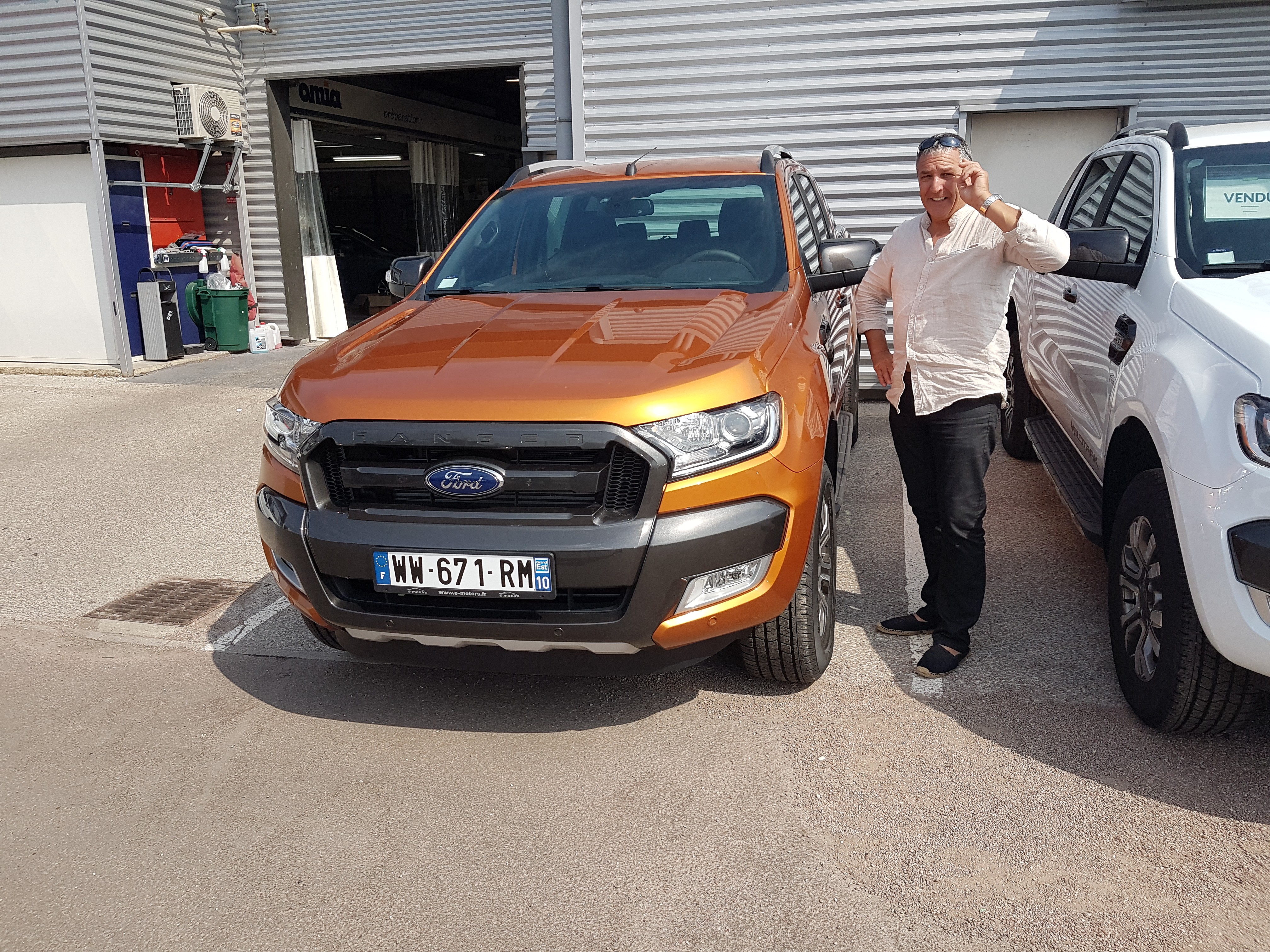 Avis-mandataire-auto-Emotors-Ford-Ranger-Double-cabine-wildtrak-tdci-200-4x4-automatique.