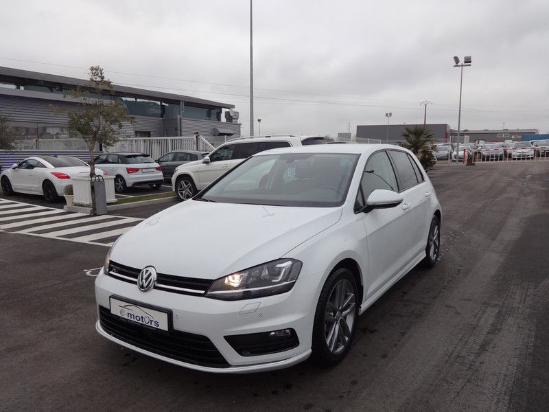 Avis-mandataire-auto-Emotors--Volkswagen-golf-confortline-r-line-tsi-122-.