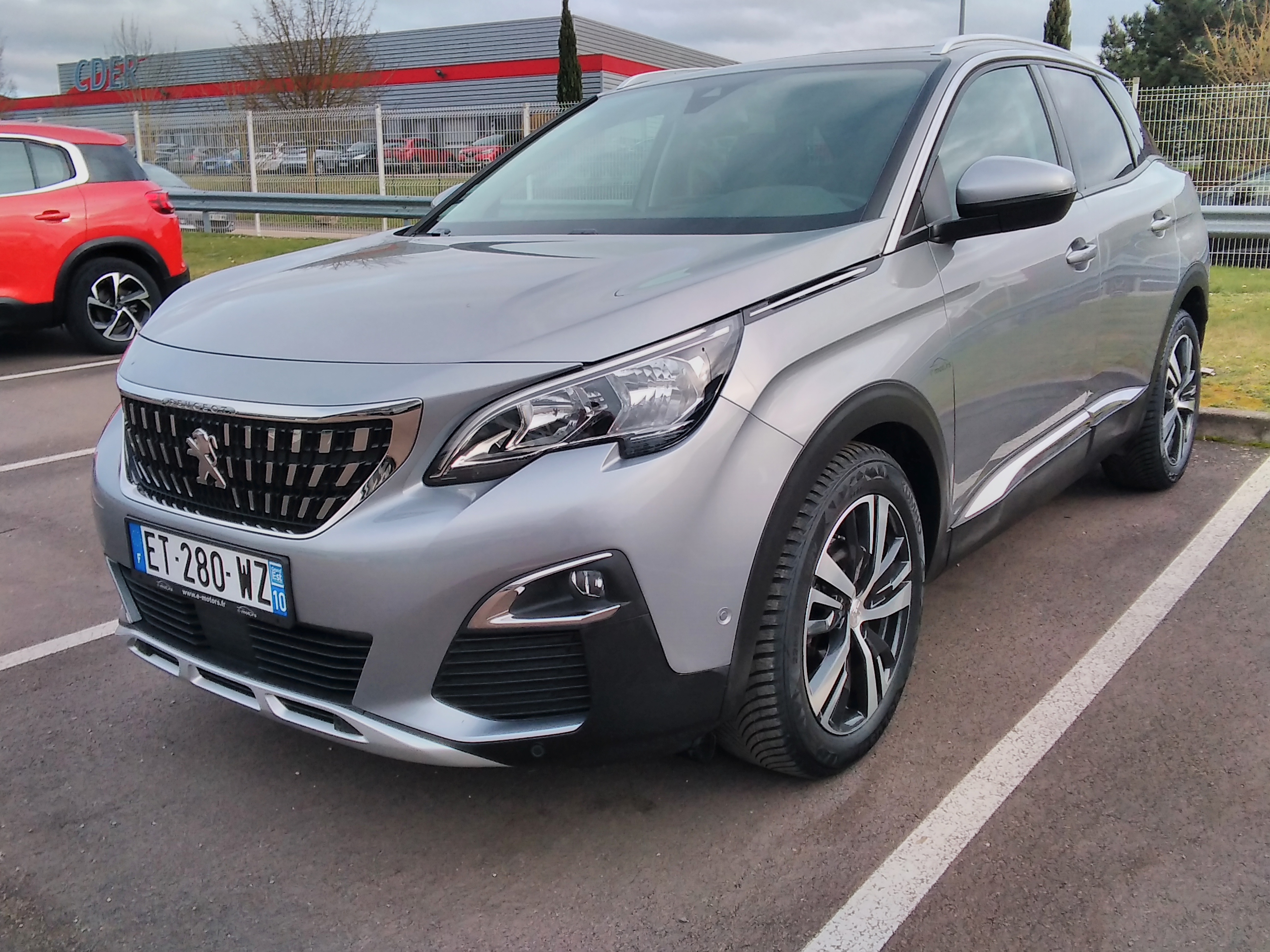 Avis-mandataire-auto-Emotors-Peugeot-3008-1-2-puretech-130ch-s-s-eat6-allure.