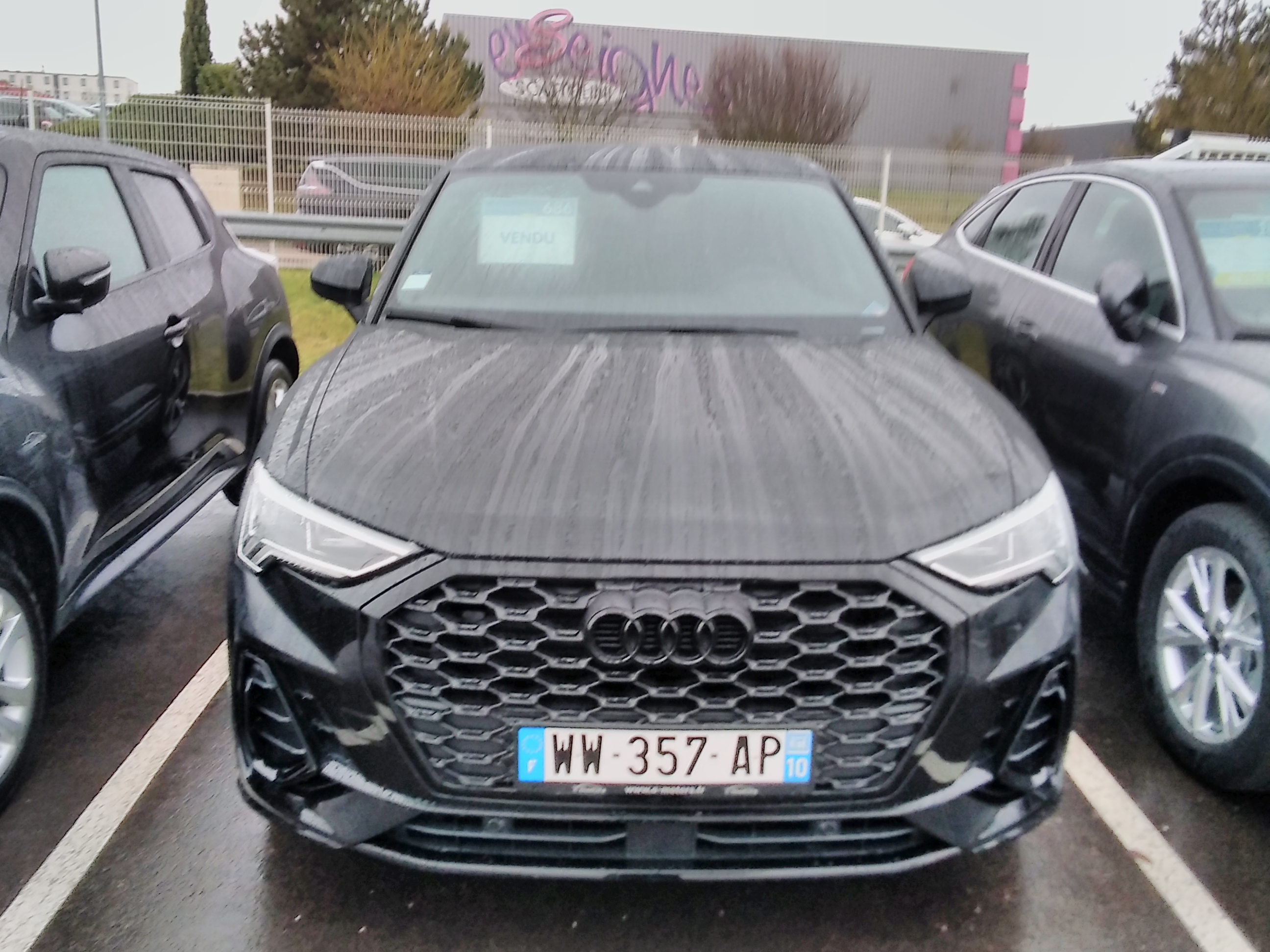 Avis-mandataire-auto-Emotors-Audi-Q3-sportback-35-tdi-150-s-tronic-7-s-edition-plus-ja20-plus-pack-black.