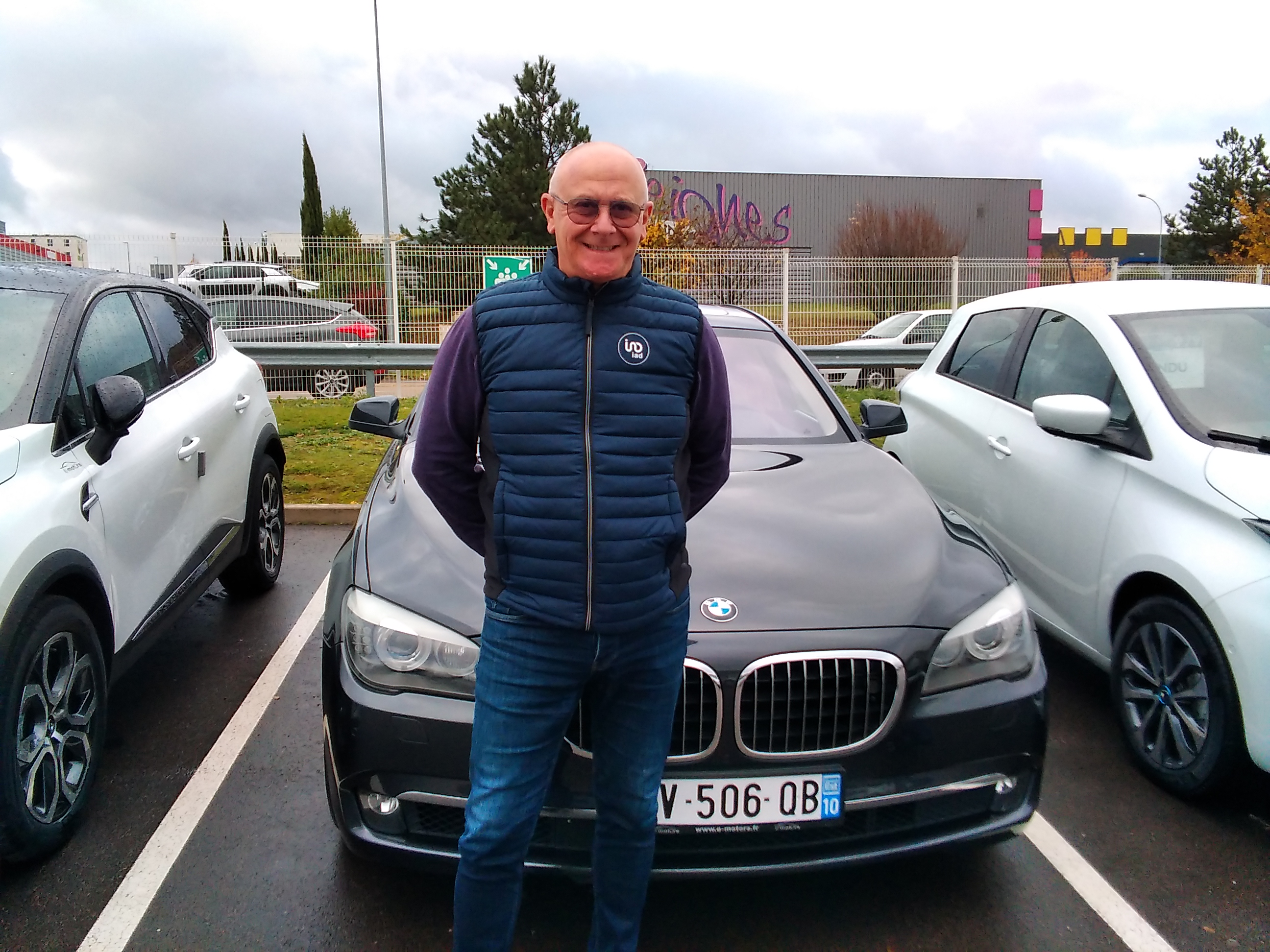 Avis-mandataire-auto-Emotors-Bmw-Serie-7-f01-f02-f04-740d-xdrive-exclusive-a.