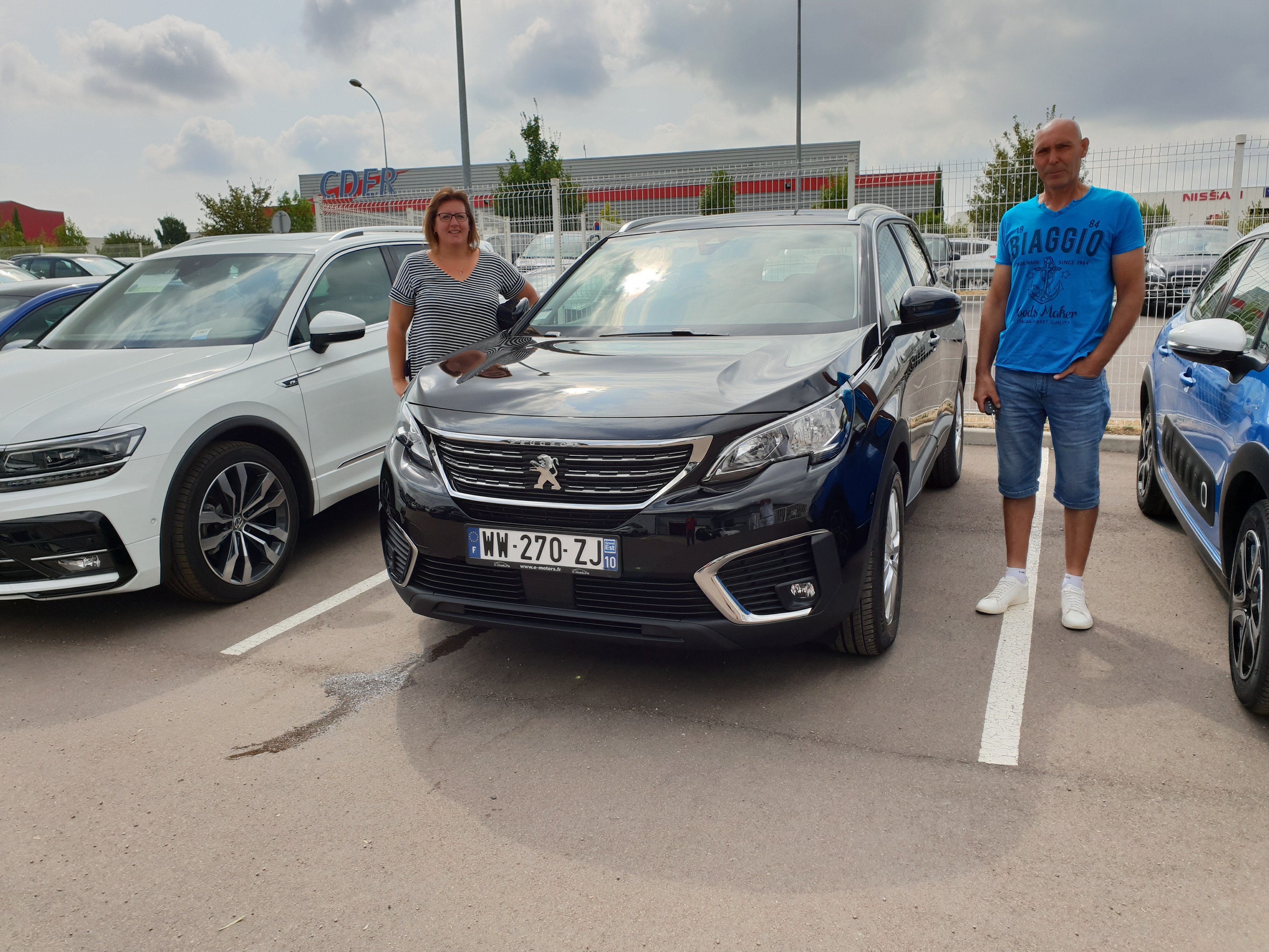 Avis-mandataire-auto-Emotors-Peugeot-5008-Active-puretech-130-s-s.