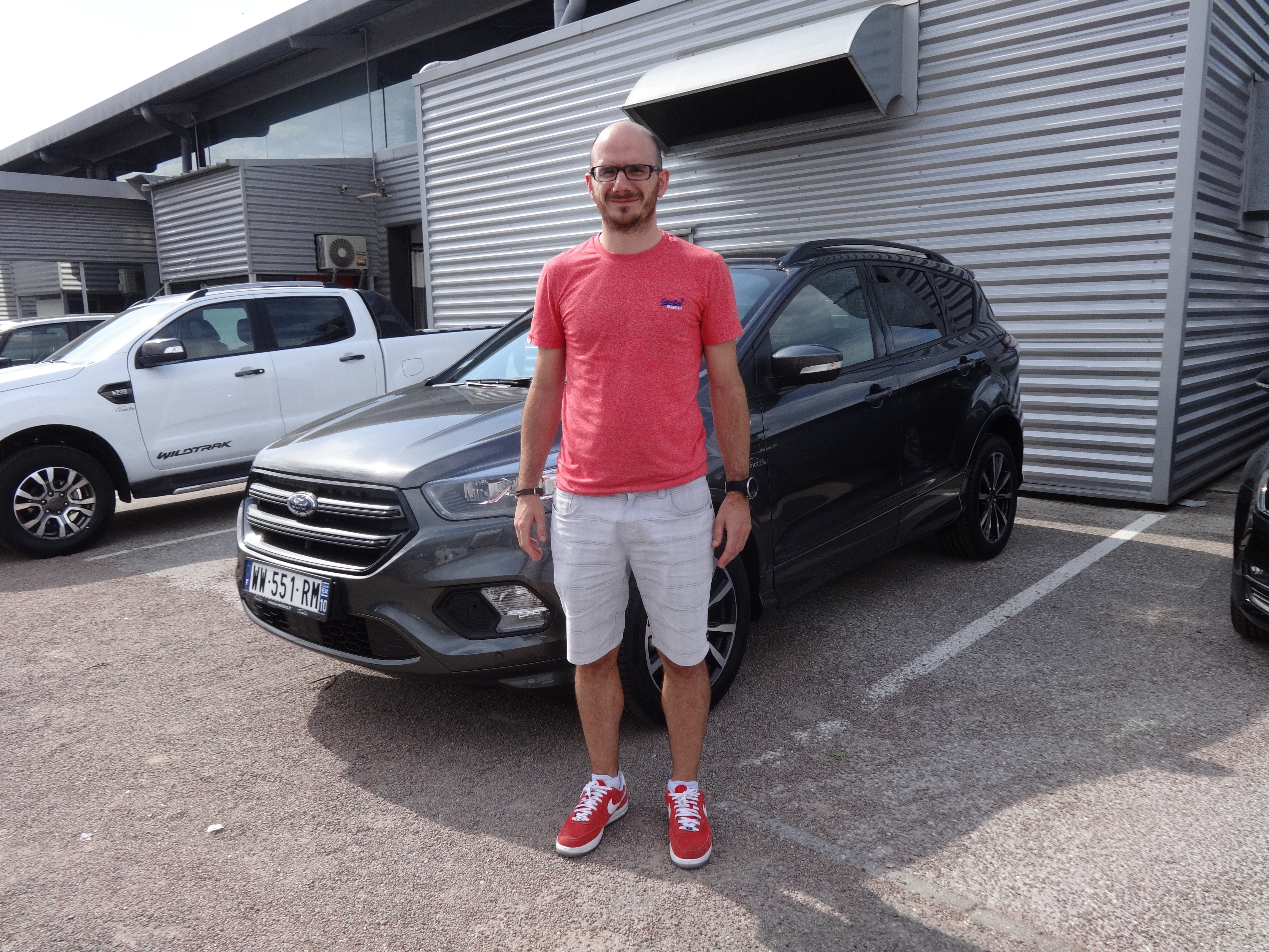 Avis-mandataire-auto-Emotors-Ford-Kuga-St-line-tdci-150-s-s-4x2.