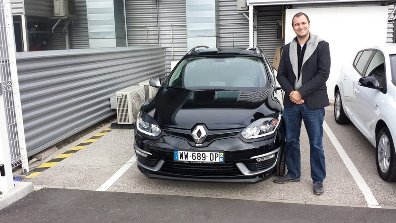 Avis-mandataire-auto-Emotors--Renault-megane-iii-estate-gt-tce-220-energy-.
