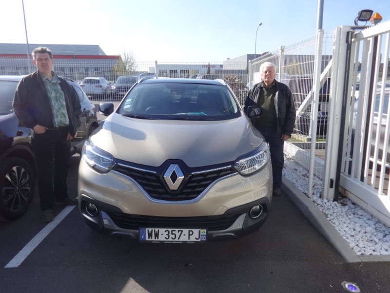 Avis-mandataire-auto-Emotors-Renault-Kadjar-Intens-dci-130-energy-4x2-plus-cuir-bose.