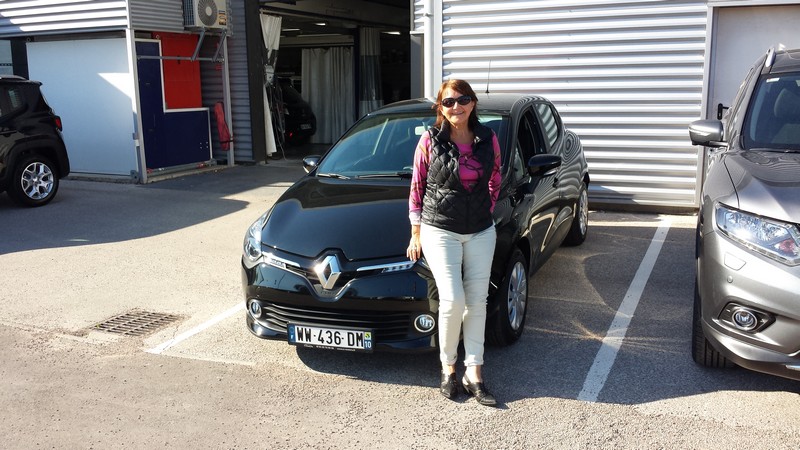 Avis-mandataire-auto-Emotors--Renault-clio-iv-zen-dci-90-plus-gps-.