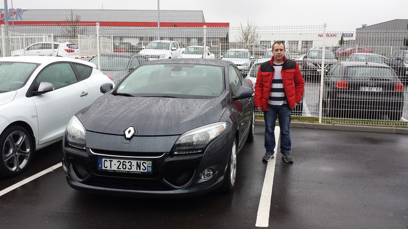 Avis-mandataire-auto-Emotors--Renault-megane-iii-coup-dynamique-dci-110-.