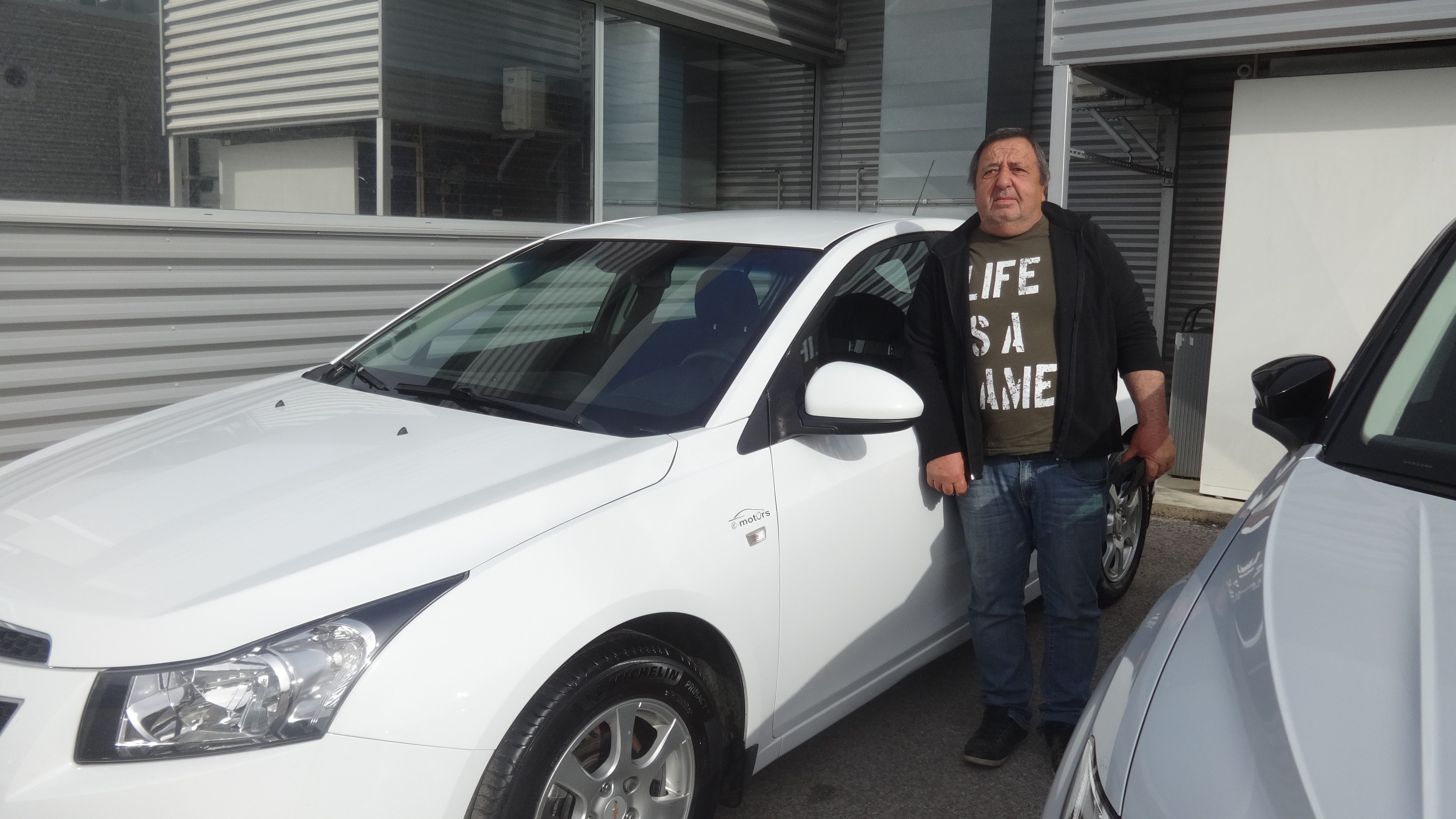 Avis-mandataire-auto-Emotors-Chevrolet-Cruze-2-0-vcdi-163-lt-plus-5p.