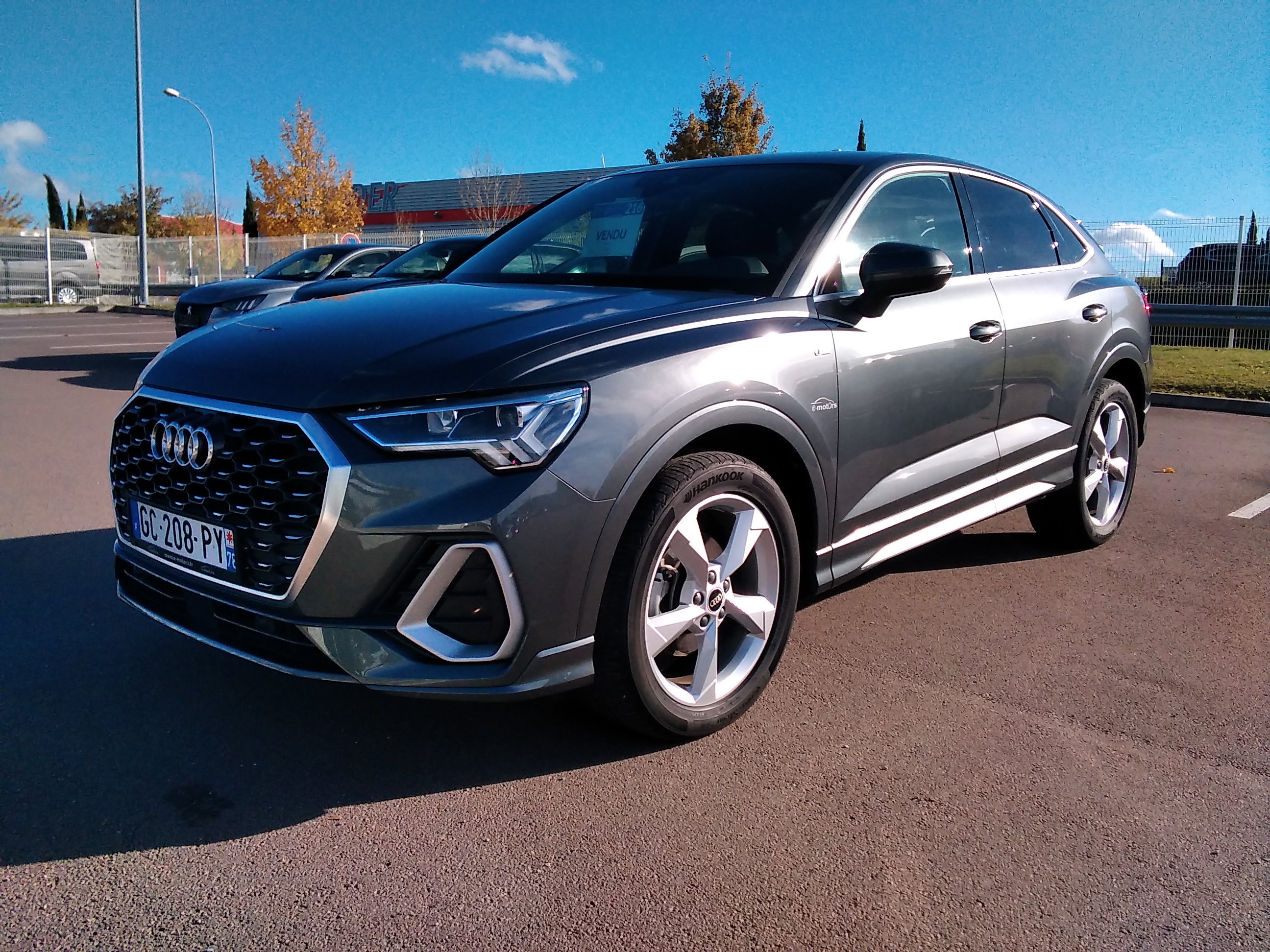 Avis-mandataire-auto-Emotors-Audi-Q3-sportback-Tdi-150-s-tronic-s-line-plus-audi-drive-select-plus-ja19.