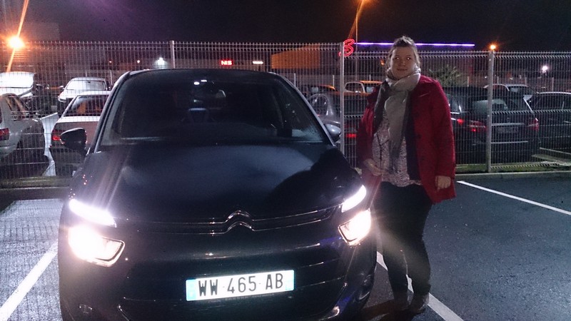 Avis-mandataire-auto-Emotors--Citroen-c4-picasso-excusive-e-hdi-115-et-g6-occasion-.