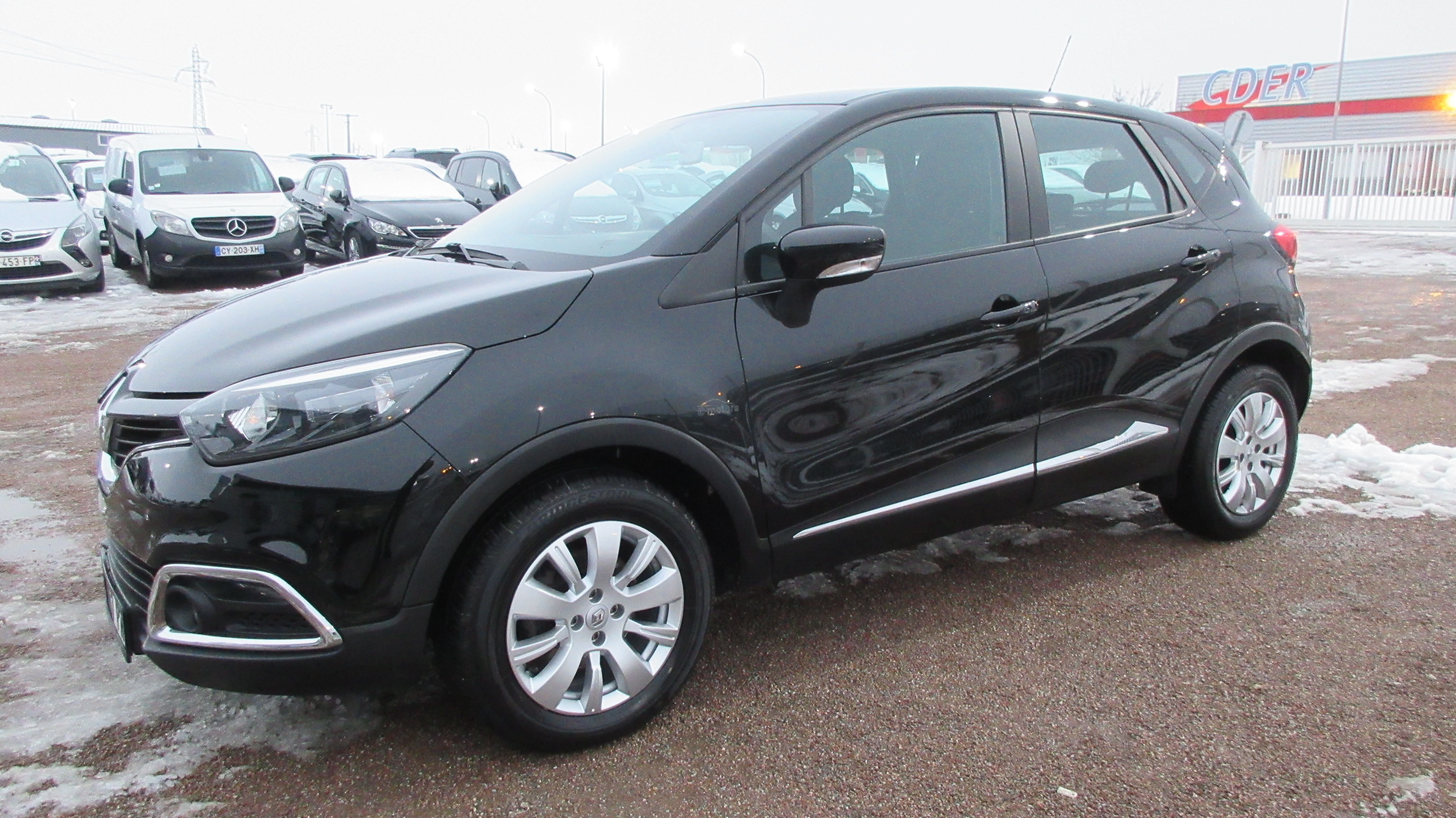 Avis-mandataire-auto-Emotors-Renault-Captur-Dci-110-energy-plus-gps.