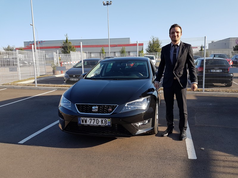 Avis-mandataire-auto-Emotors-Seat-Leon-Fr-tdi-150-5p.