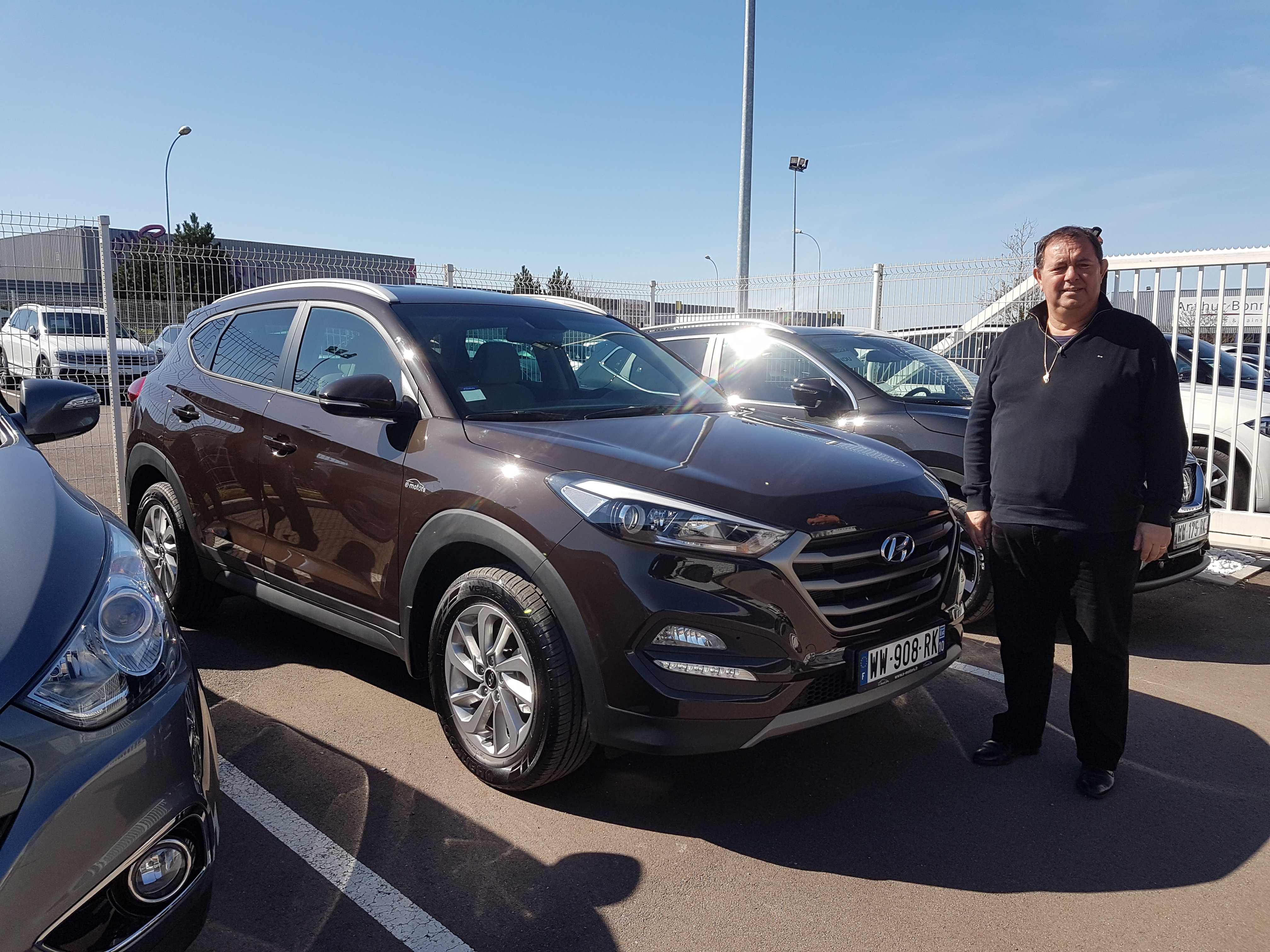 Avis-mandataire-auto-Emotors-Hyundai-Tucson-Intuitive-crdi-141-dct-7-4x2.