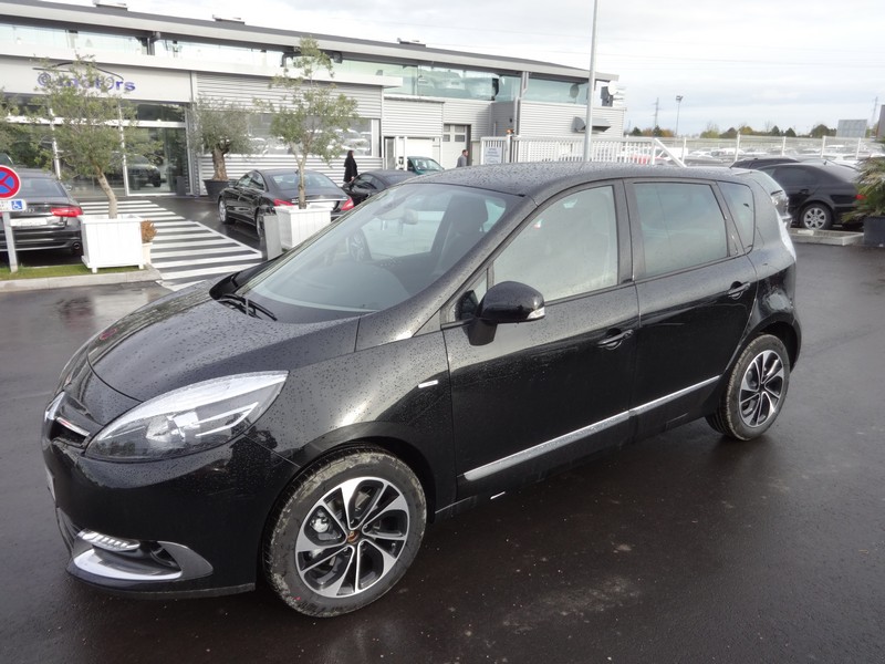 Avis-mandataire-auto-Emotors--Renault-sc-nic-iii-bose-dci-130-energy-plus-toit-vitr-.