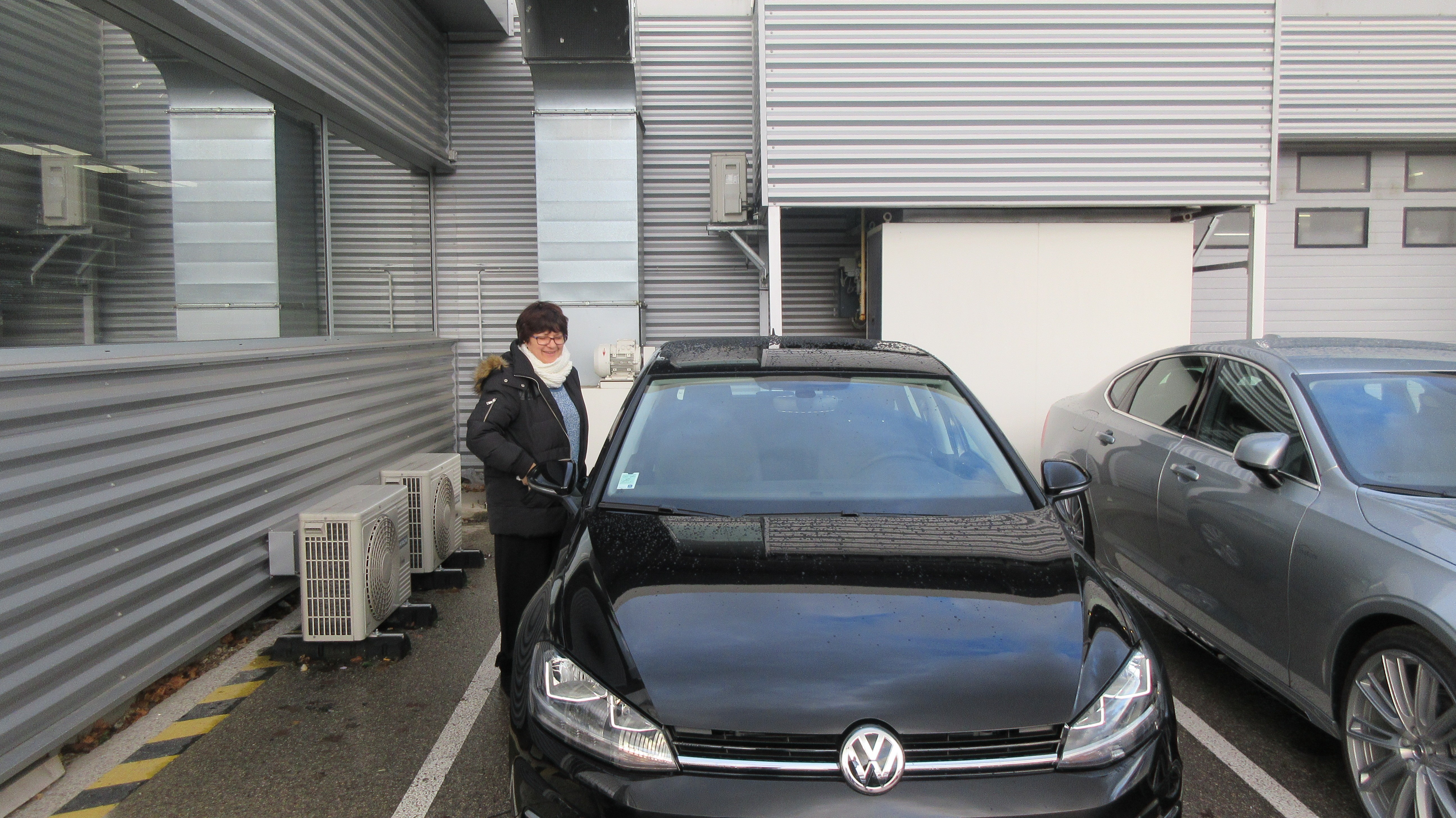 Avis-mandataire-auto-Emotors-Volkswagen-Golf-Confortline-tdi-115-plus-gps.