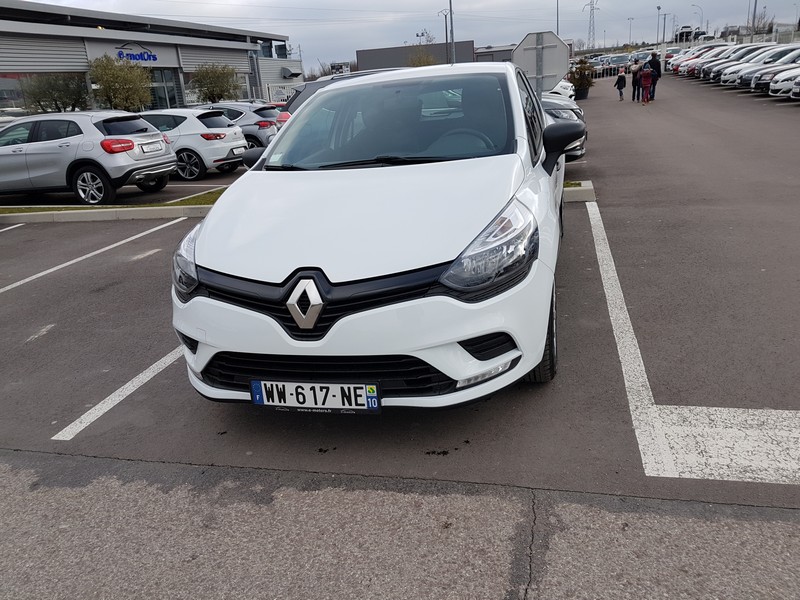 Avis-mandataire-auto-Emotors-Renault-Clio-Life-1-2-16v-75.