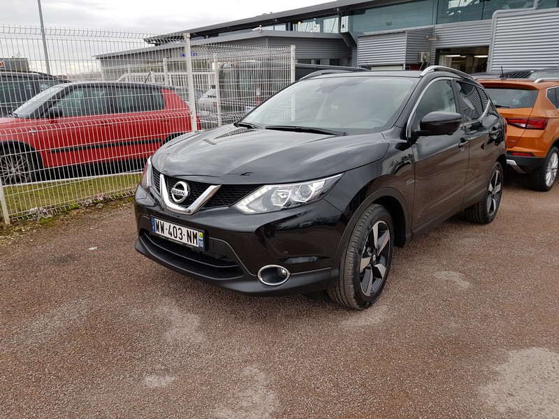 Avis-mandataire-auto-Emotors-Nissan-Qashqai-1-2-dig-t-115-n-connecta.