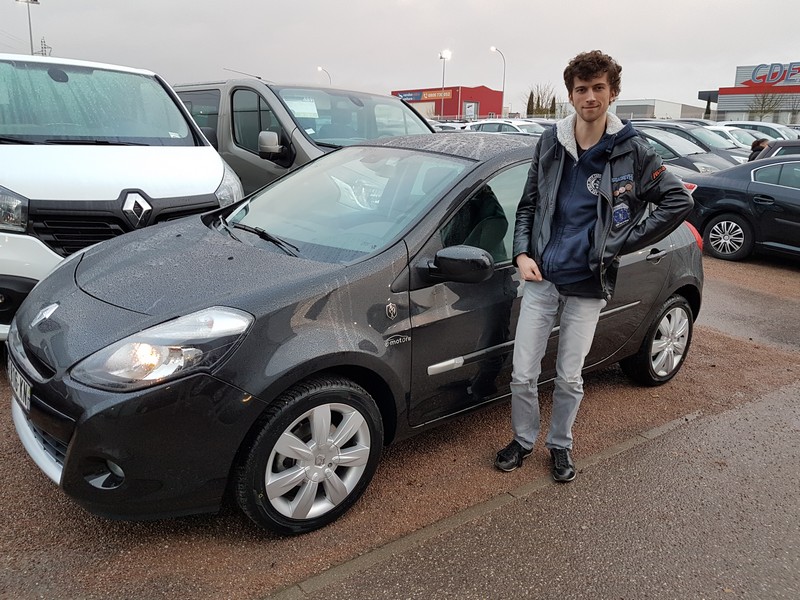 Avis-mandataire-auto-Emotors-Renault-Clio-Iii-xv-de-france-dci-105-5portes.