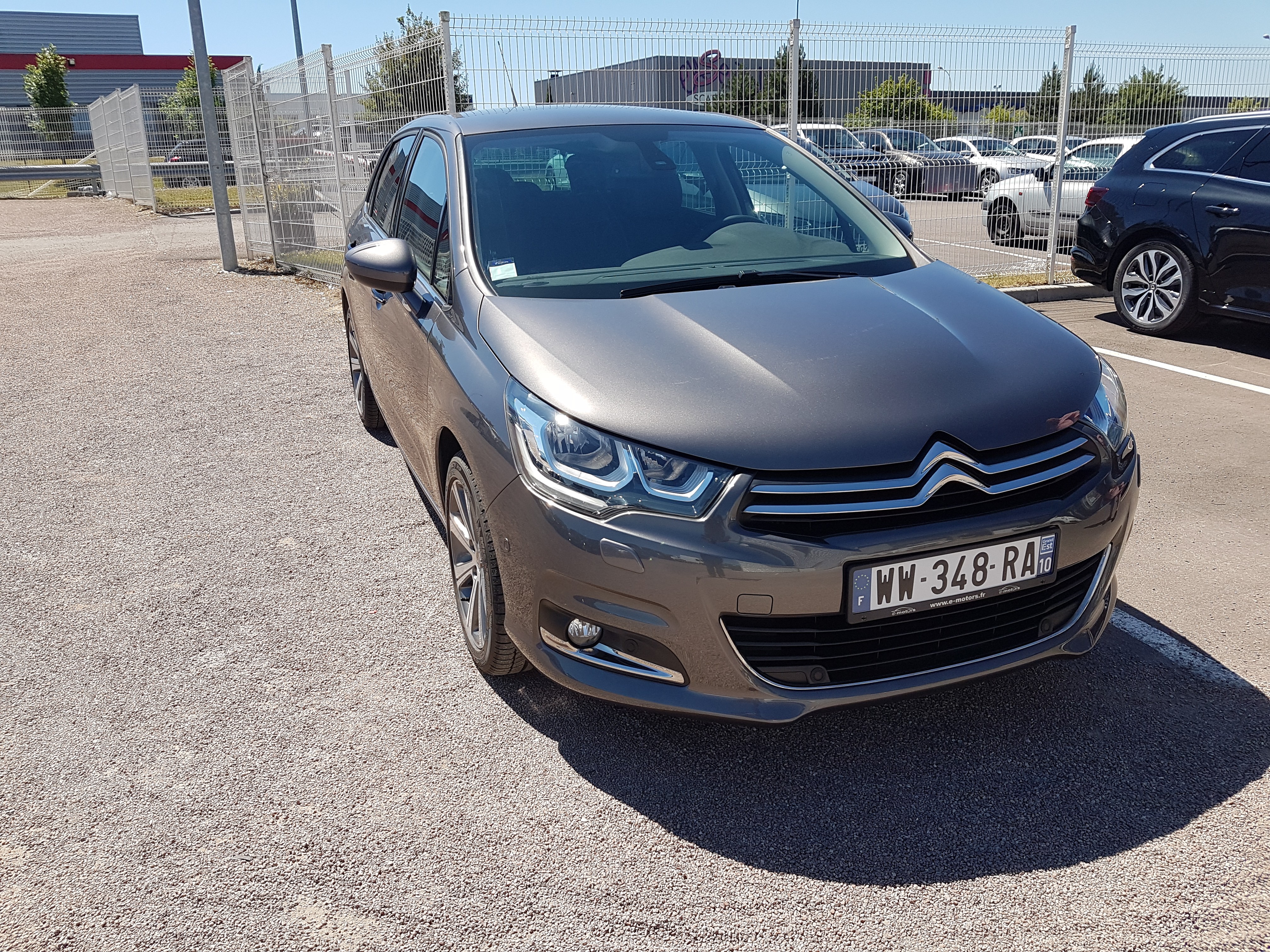 Avis-mandataire-auto-Emotors-Citroen-C4-Shine-puretech-130-s-s.