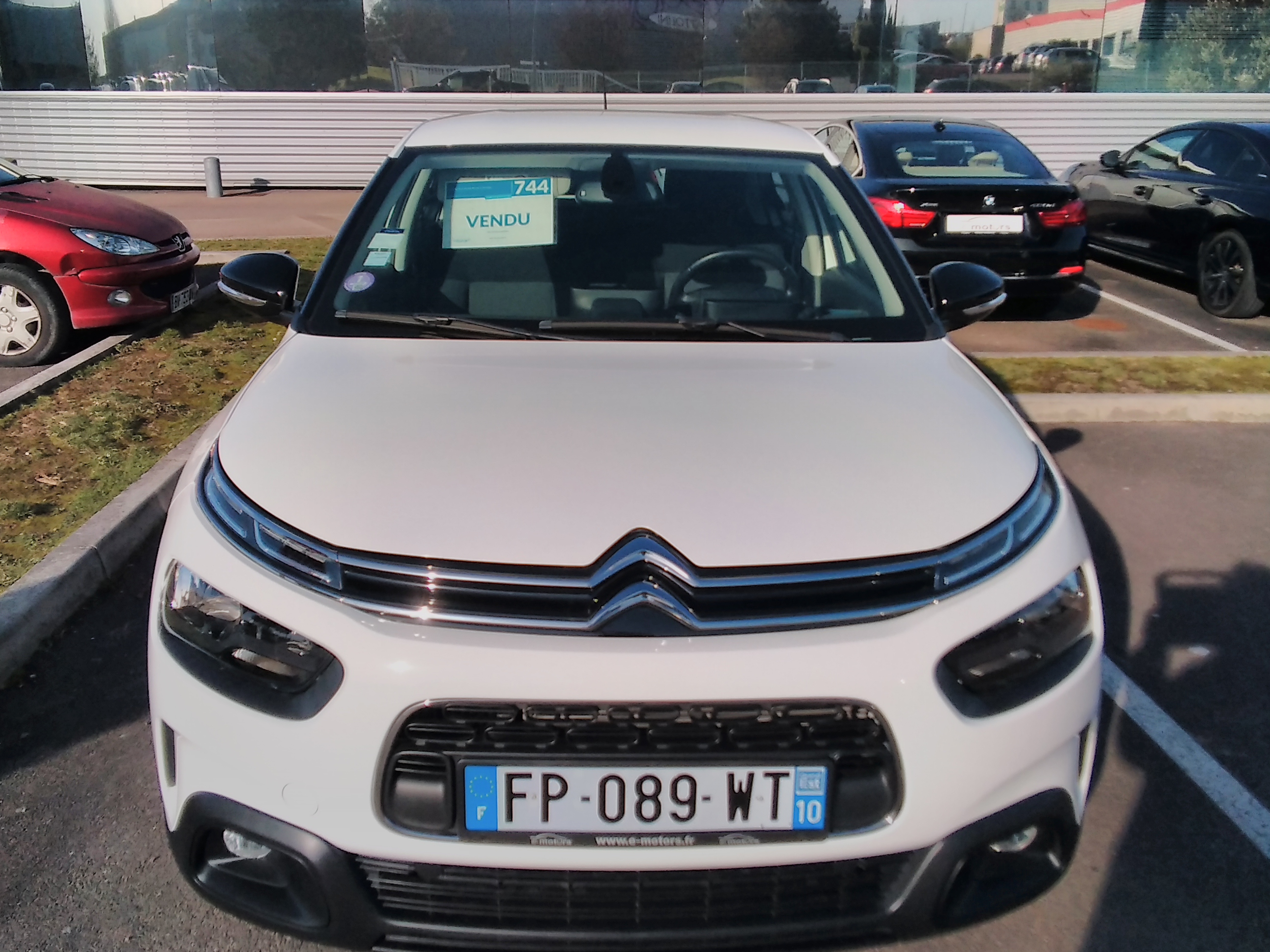 Avis-mandataire-auto-Emotors-Citroen-C4-cactus-Puretech-110-feel.