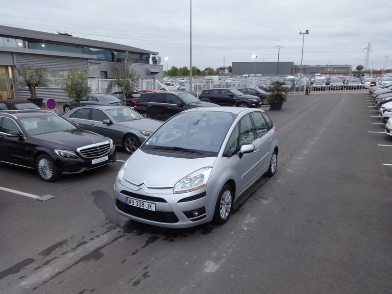 Avis-mandataire-auto-Emotors--Citroen-c4-picasso-pack-ambiance-hdi-110-.