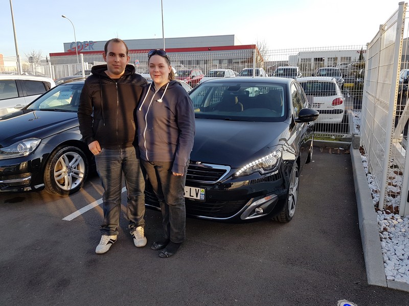 Avis-mandataire-auto-Emotors-Peugeot-308-Allure-bluehdi-120-plus-jantes-18.