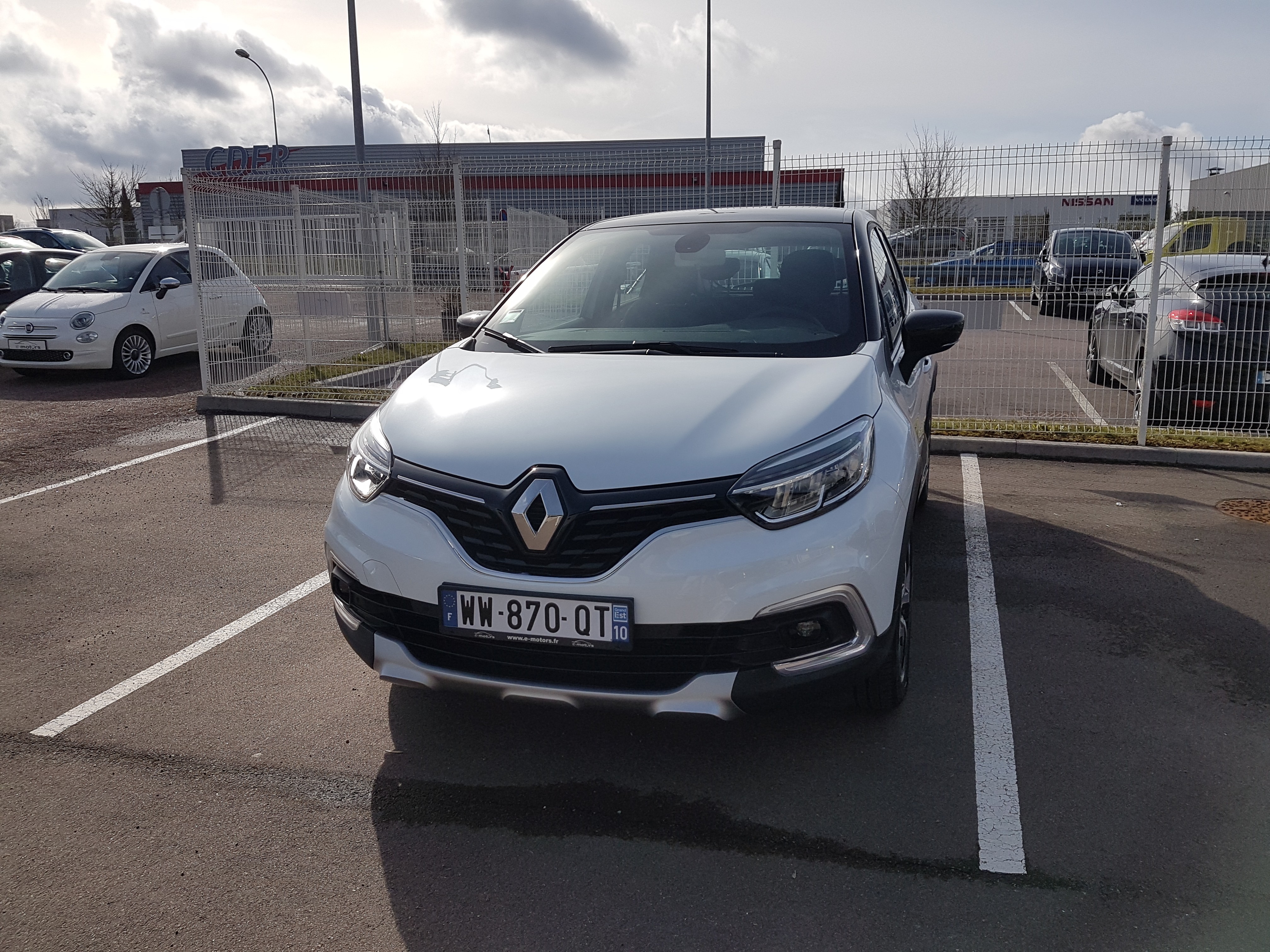 Avis-mandataire-auto-Emotors-Renault-Captur-Intens-dci-90-energy-edc-plus-cam-ra.