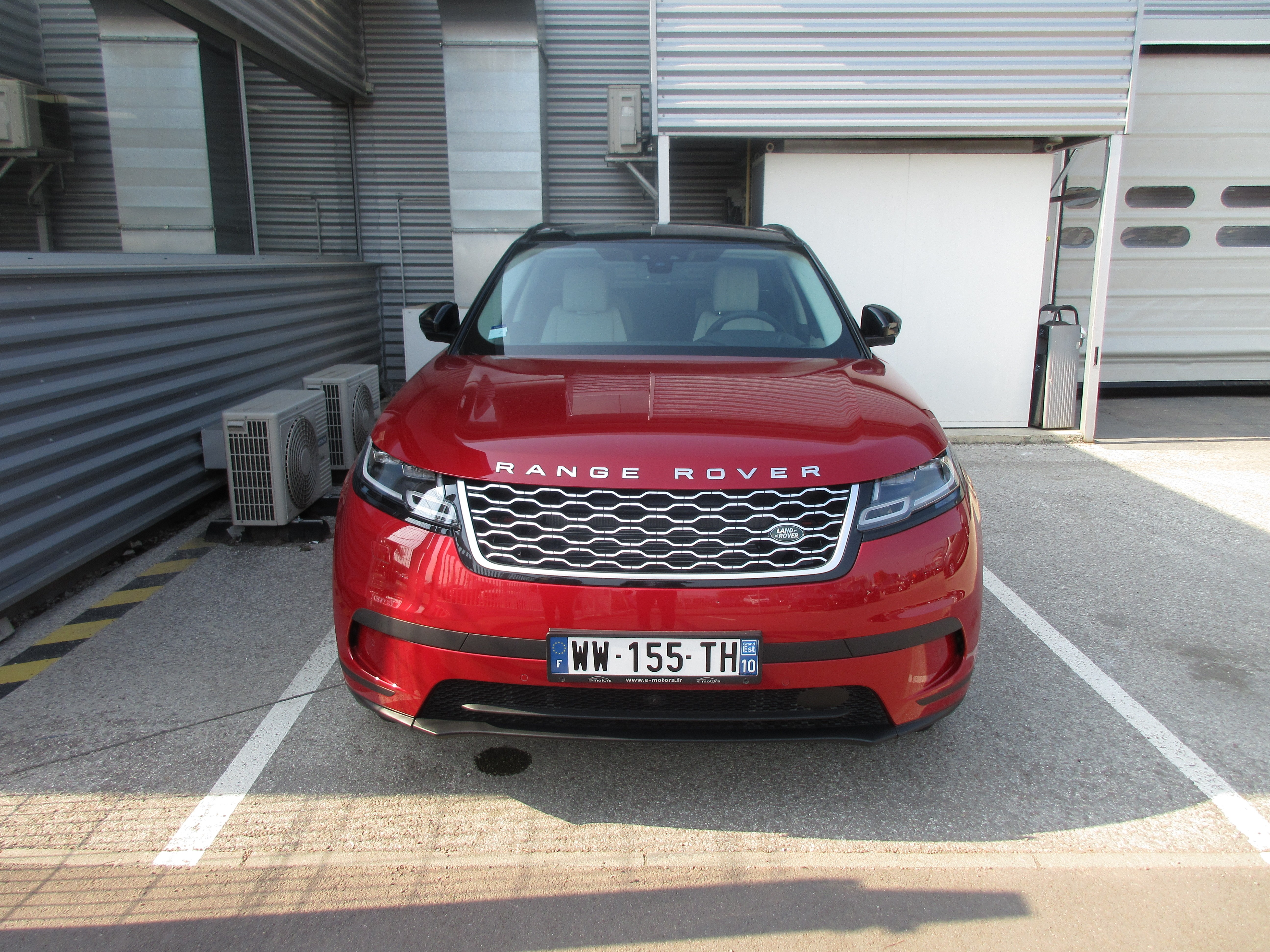 Avis-mandataire-auto-Emotors-Land rover-Range-rover-velar-D300-bva-hse.