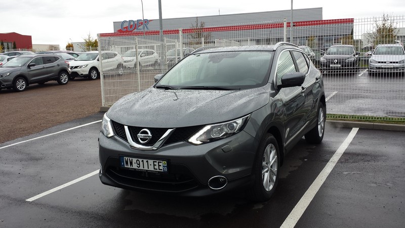 Avis-mandataire-auto-Emotors--Nissan-qashqai-tekna-dig-t-115-xtronic-4x2-plus-jantes-17-.