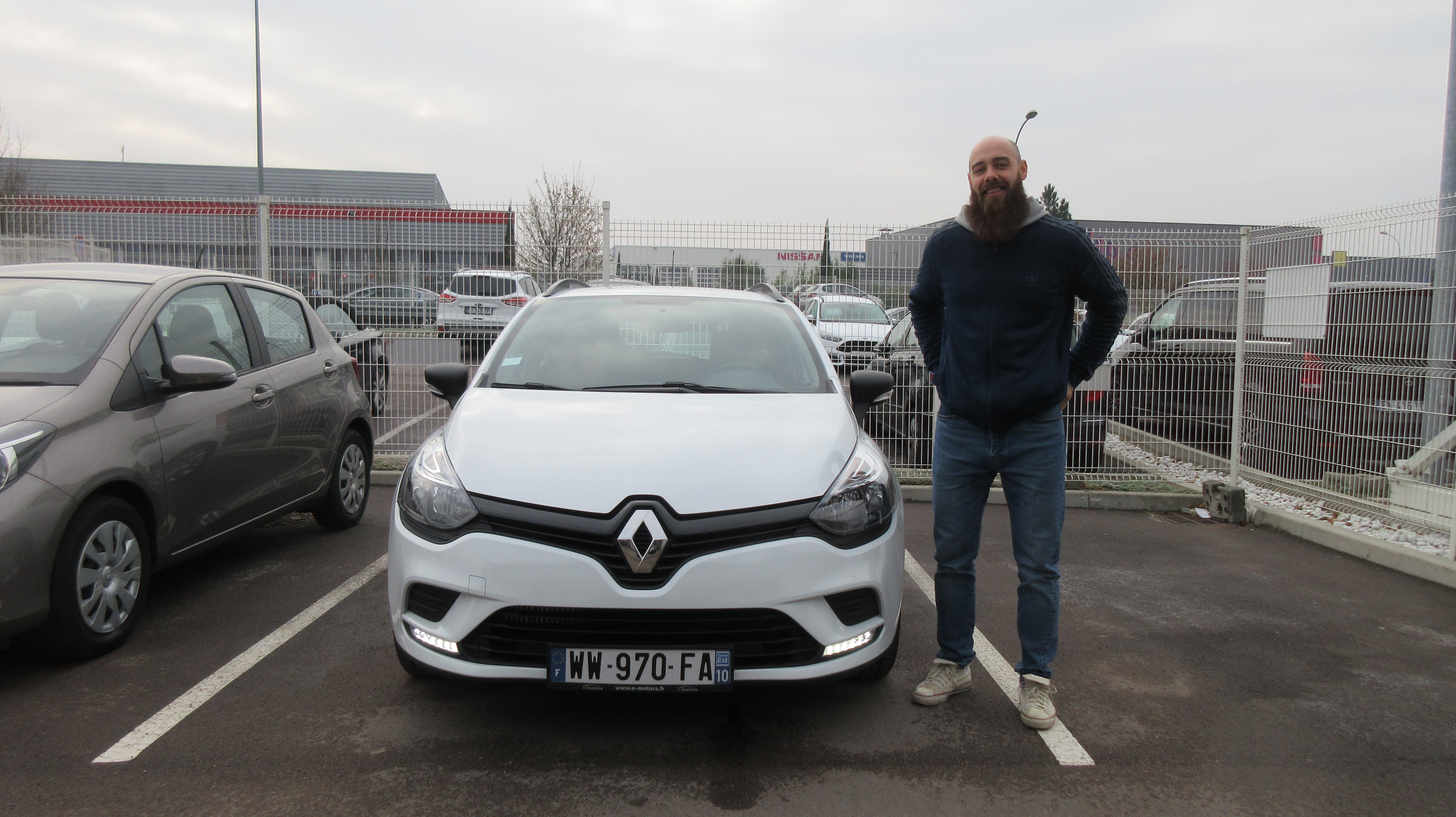 Avis-mandataire-auto-Emotors-Renault-Clio-iv-estate-Clio-estate-trend-tce-75.