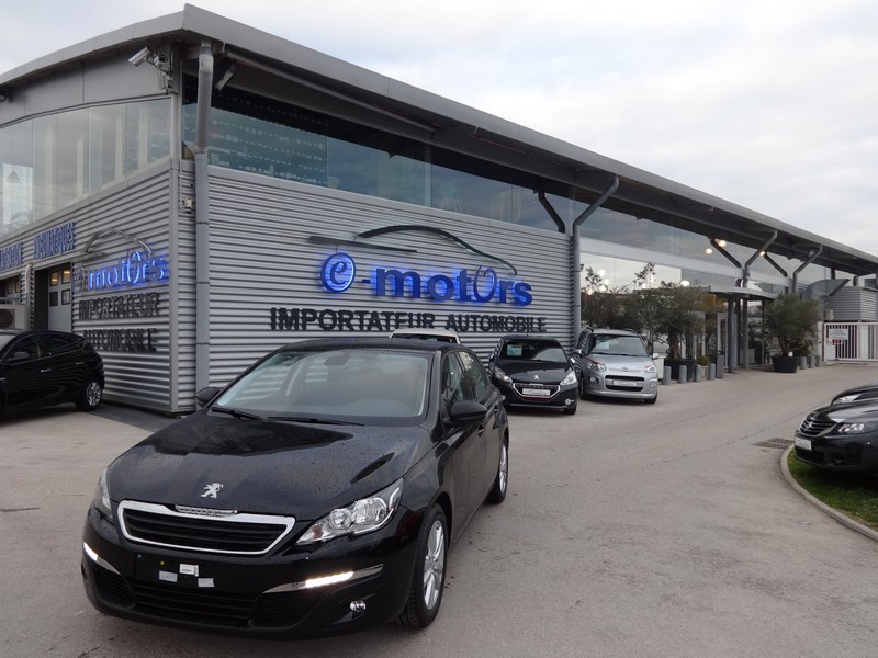 Avis-mandataire-auto-Emotors--Peugeot-308-5p-1-6-e-hdi-115cv-f-line-.