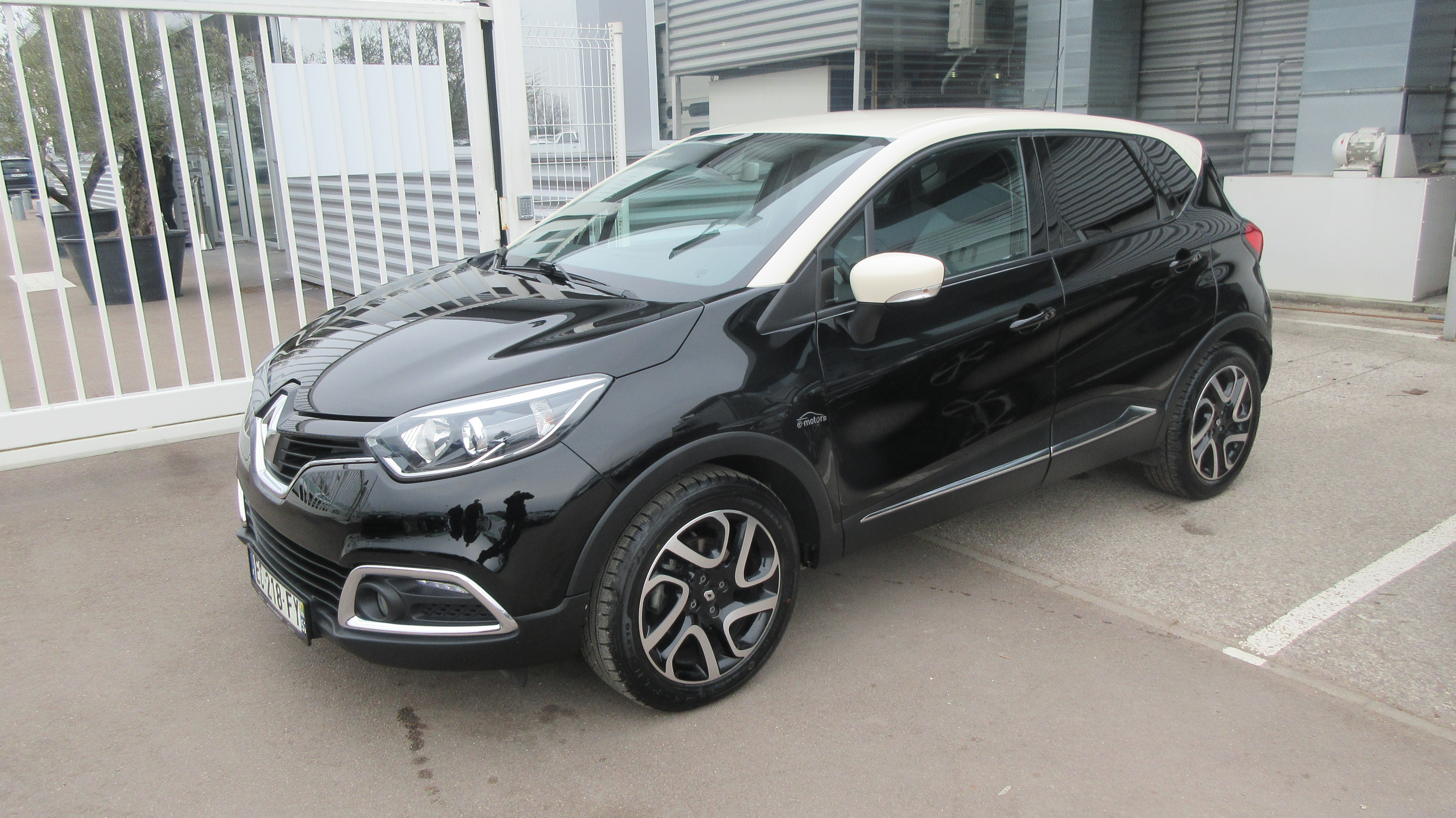 Avis-mandataire-auto-Emotors-Renault-Captur-Intens-dci-90.