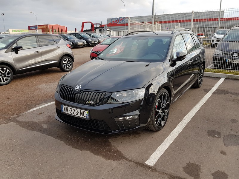 Avis-mandataire-auto-Emotors-Skoda-Octavia-combi-Rs-tsi-230-dsg6.