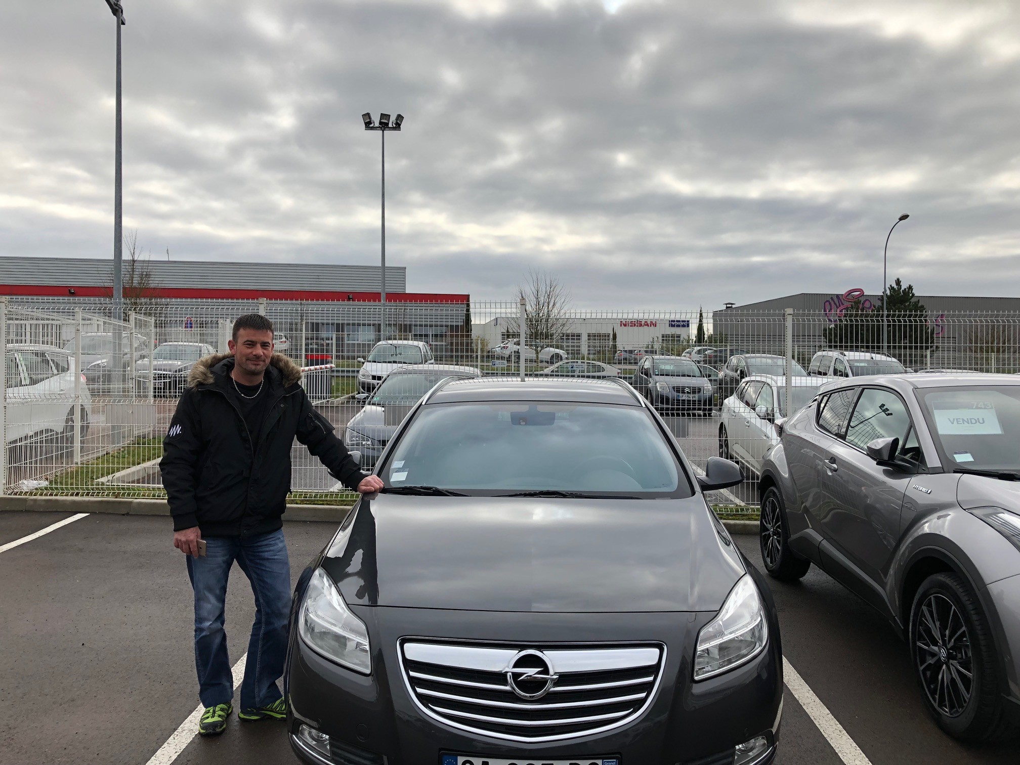 Avis-mandataire-auto-Emotors-Opel-Insignia-sports-tourer-Cosmo-cdti-130.