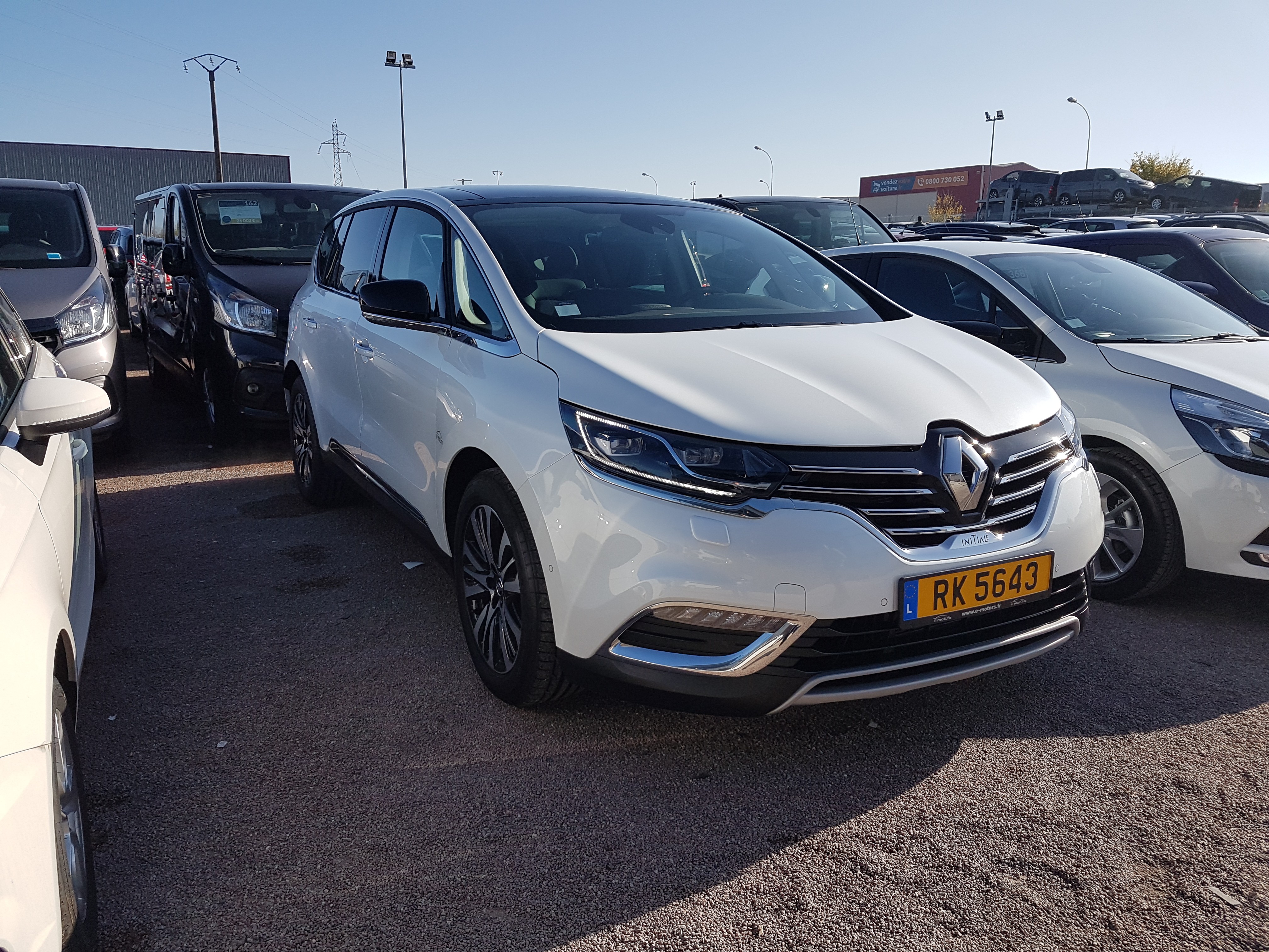 Avis-mandataire-auto-Emotors-Renault-Espace-Initiale-paris-dci-160-energy-edc-7places-plus-toit-panoramique.