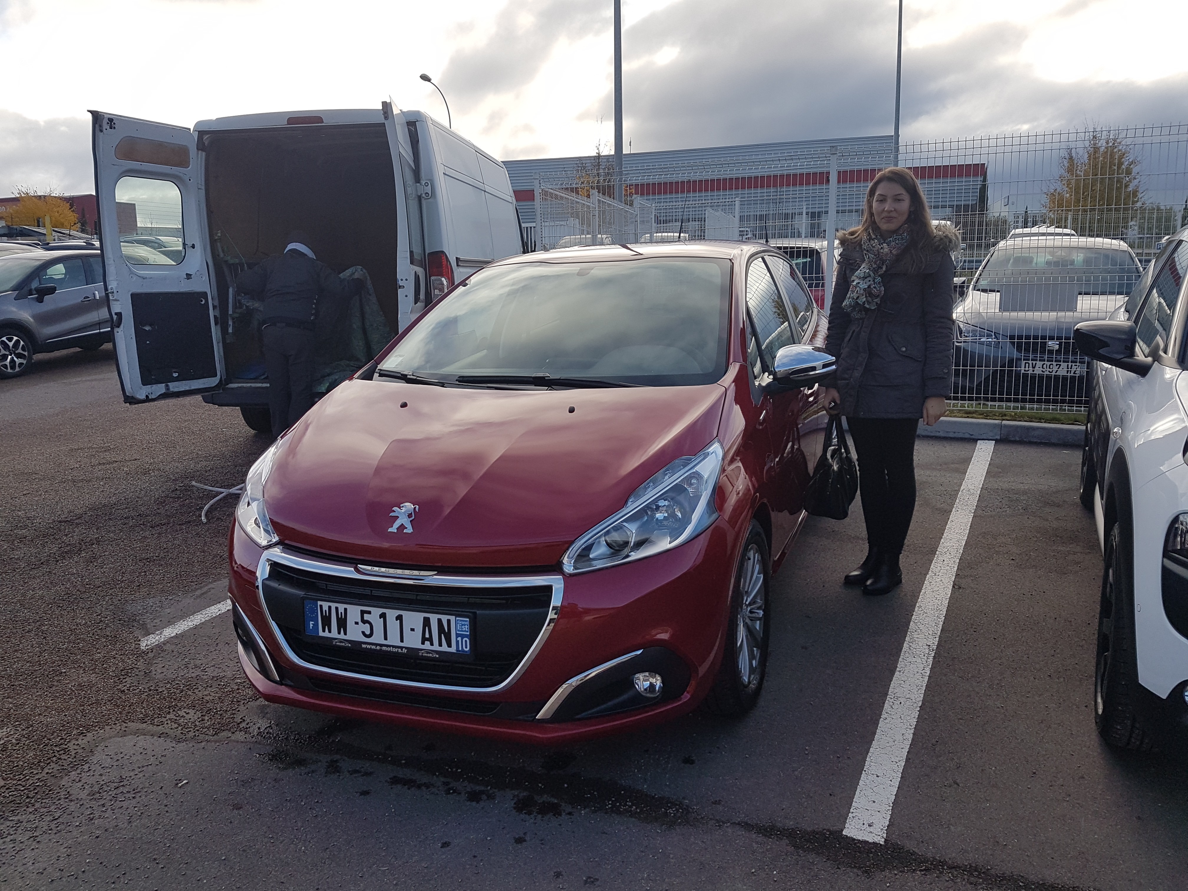 Avis-mandataire-auto-Emotors-Peugeot-208-Style-puretech-82.